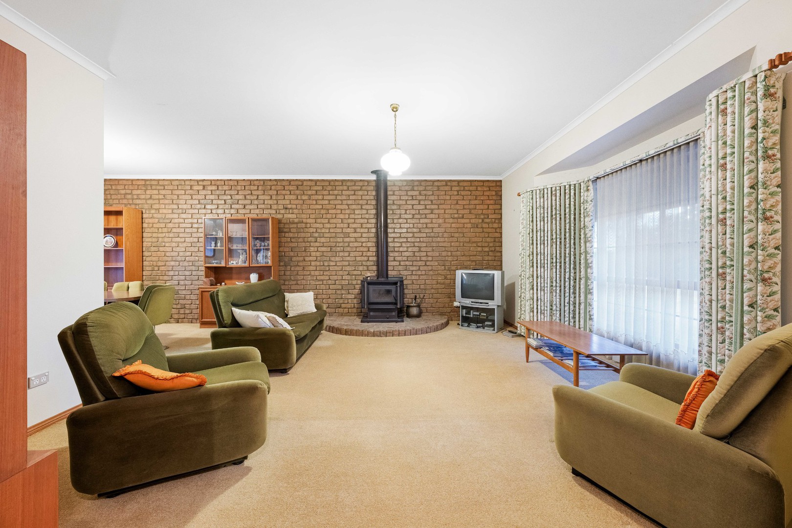 9283 Calder Highway, Irymple, VIC 3498, Irymple - Thumbnail 3