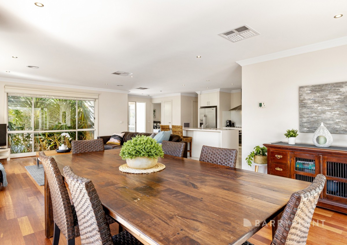 92A First Avenue, Rosebud, VIC 3939 - Thumbnail 2 - 27/02/2026