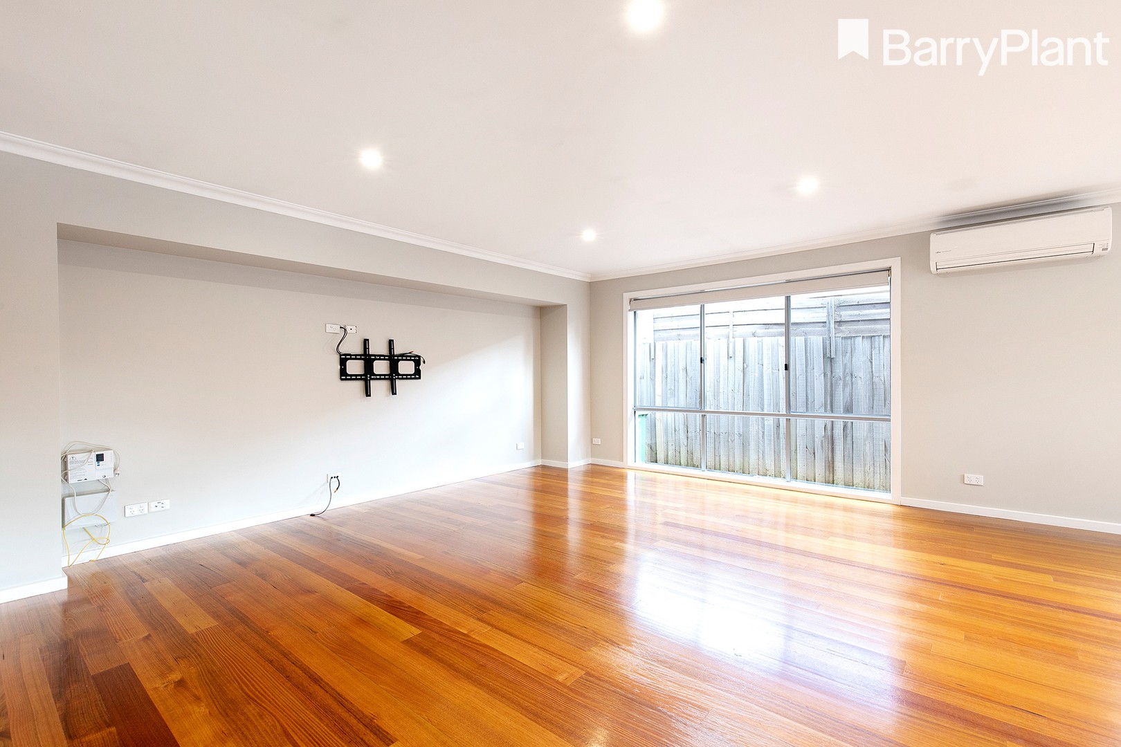 92A Monahans Road, Cranbourne, VIC 3977, Cranbourne - Thumbnail 4