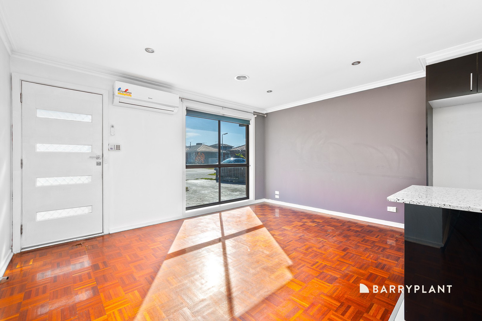93 Ashleigh Crescent, Meadow Heights, VIC 3048, Meadow Heights - Thumbnail 2