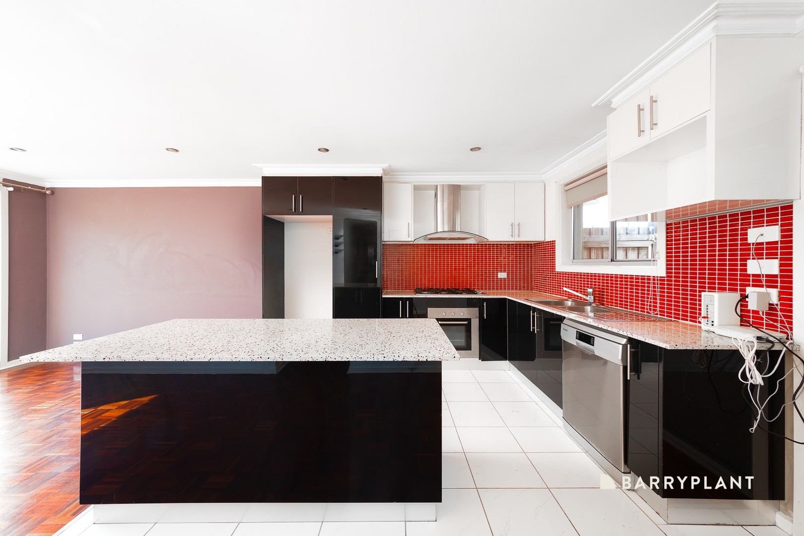 93 Ashleigh Crescent, Meadow Heights, VIC 3048, Meadow Heights - Thumbnail 4