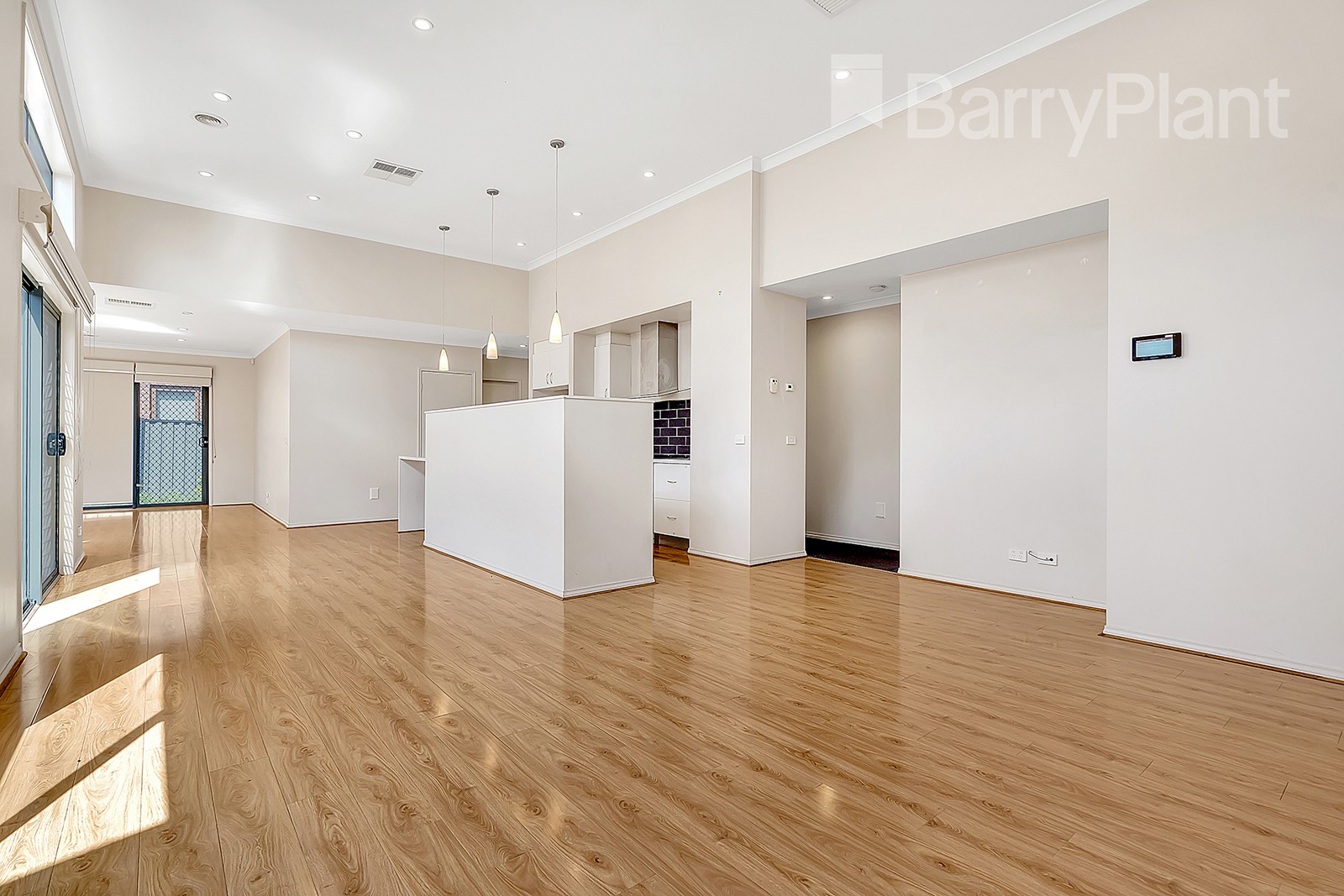 93 Bridgehaven Drive, Craigieburn, VIC 3064, Craigieburn - Thumbnail 3