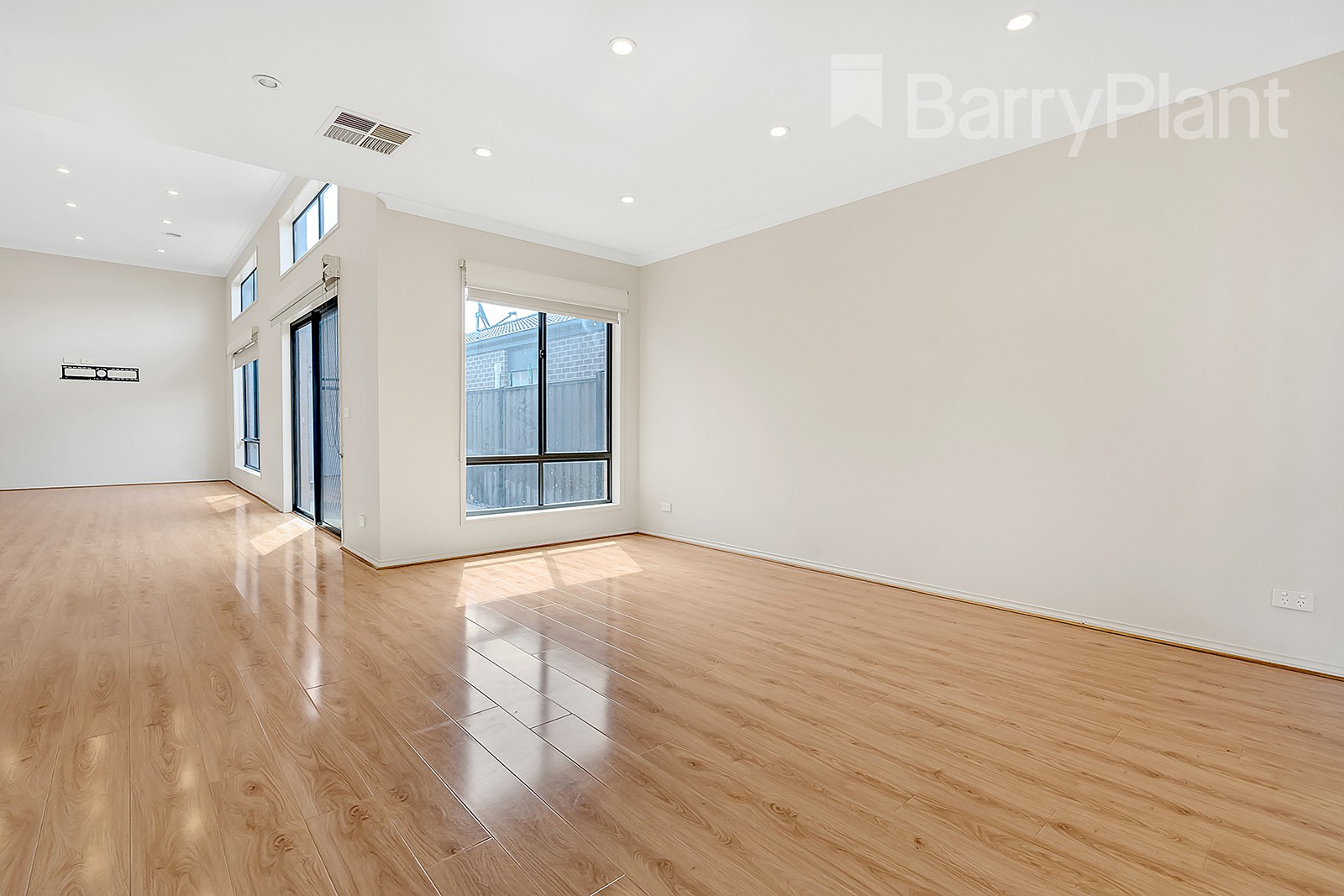 93 Bridgehaven Drive, Craigieburn, VIC 3064, Craigieburn - Thumbnail 8