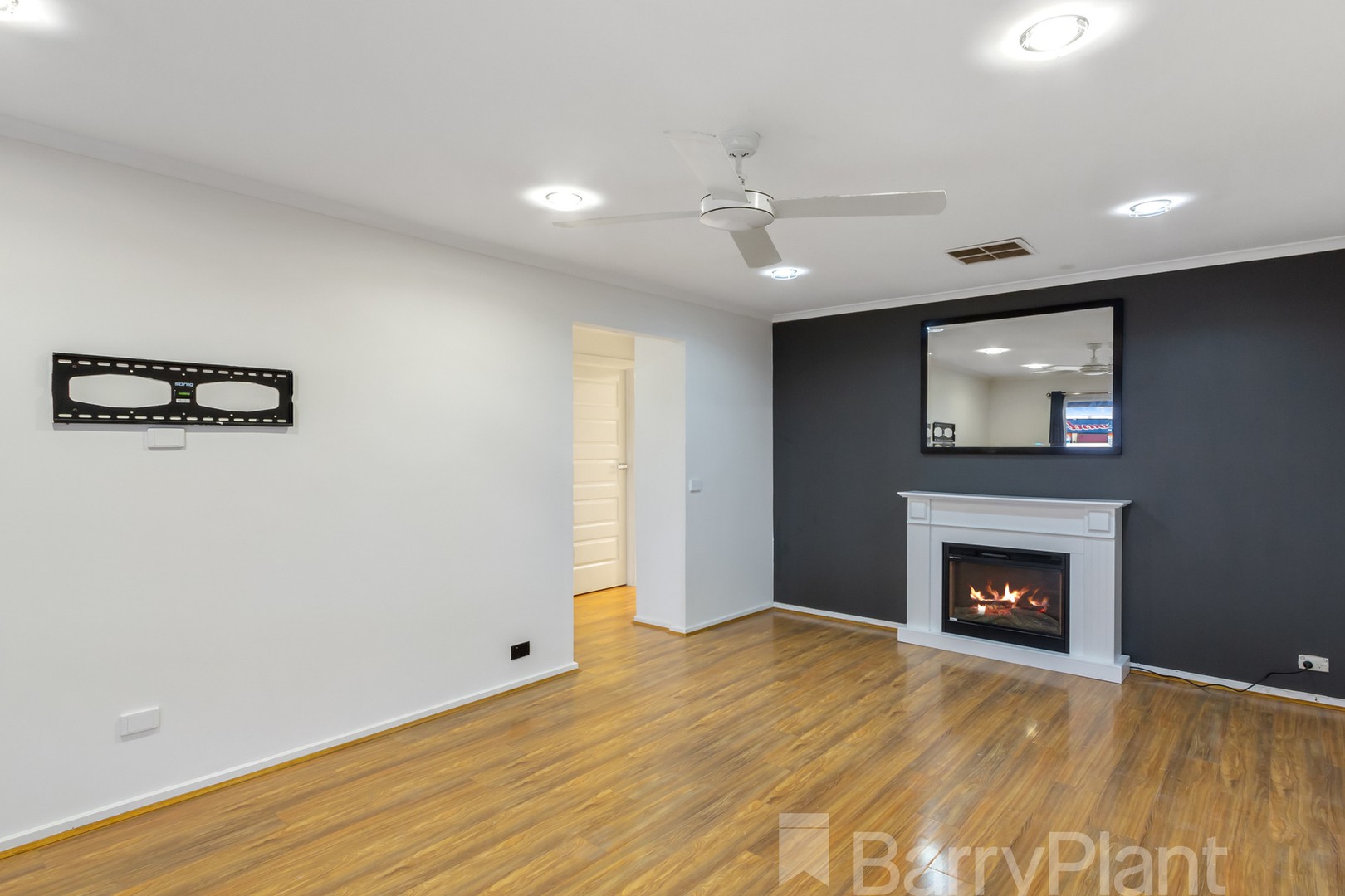 93 Canterbury Road, Bayswater North, VIC 3153, Bayswater North - Thumbnail 3