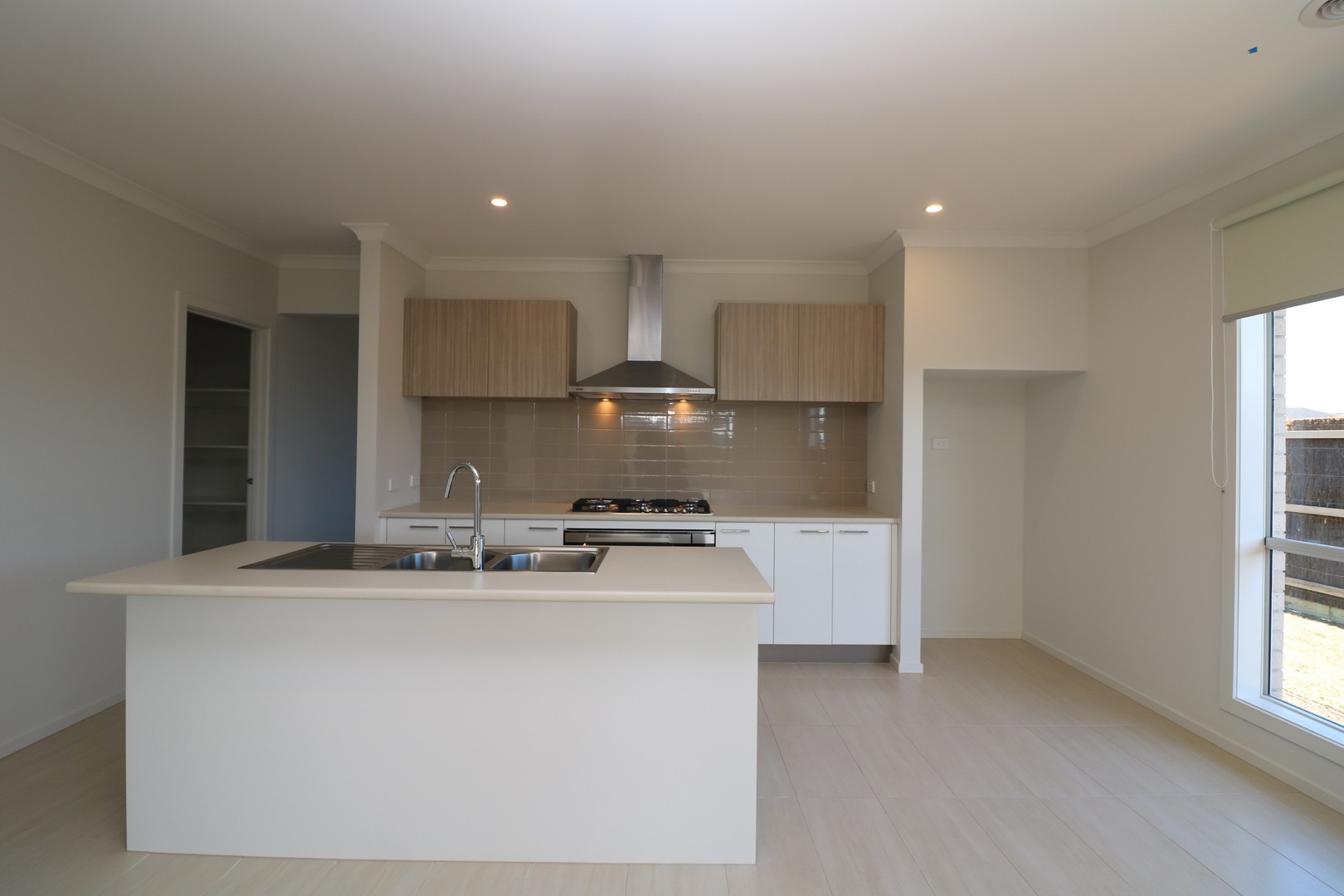 93 Coastside Drive, Armstrong Creek, VIC 3217, Armstrong Creek - Thumbnail 3