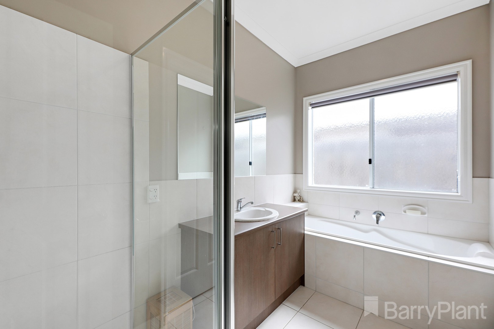 93 Cook Street, Drouin, VIC 3818, Drouin - Thumbnail 5
