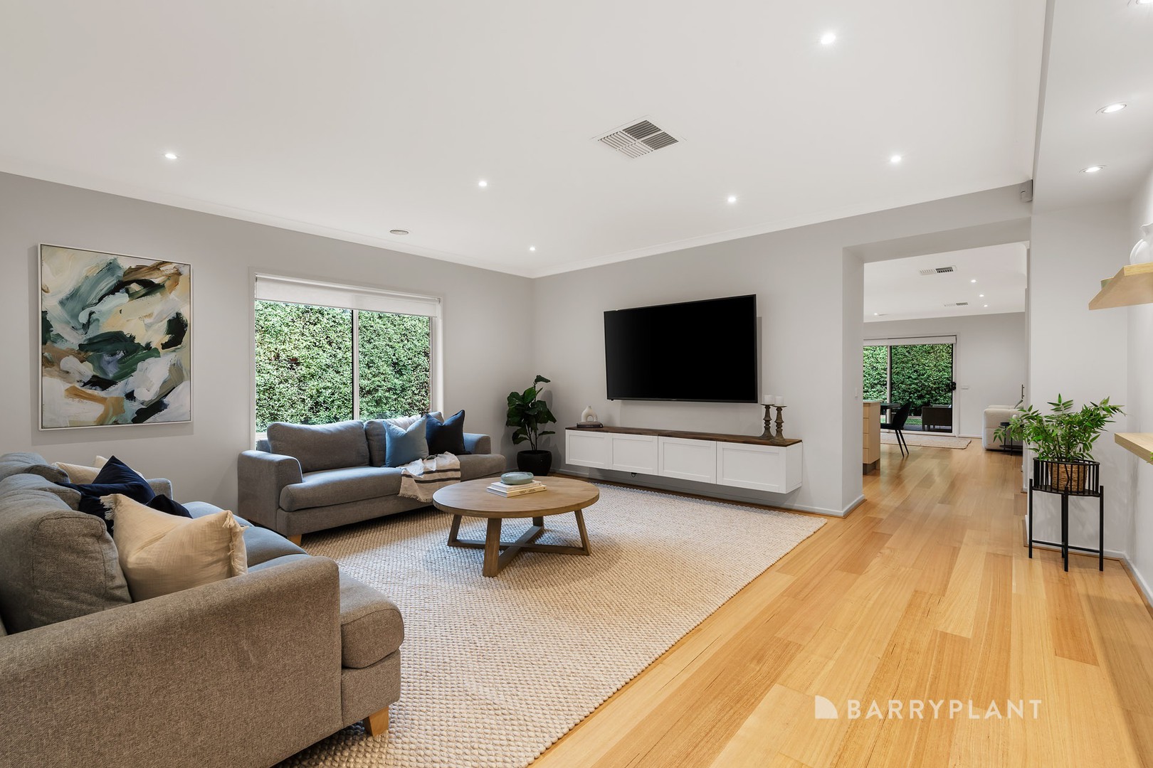 93 Gordons Road, South Morang, VIC 3752, South Morang - Thumbnail 2