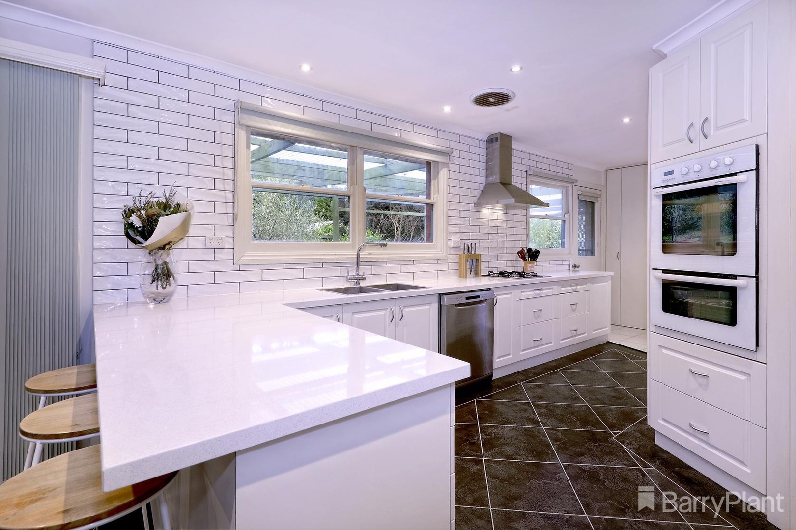 93 Grantulla Road, Menzies Creek, VIC 3159, Menzies Creek - Thumbnail 3
