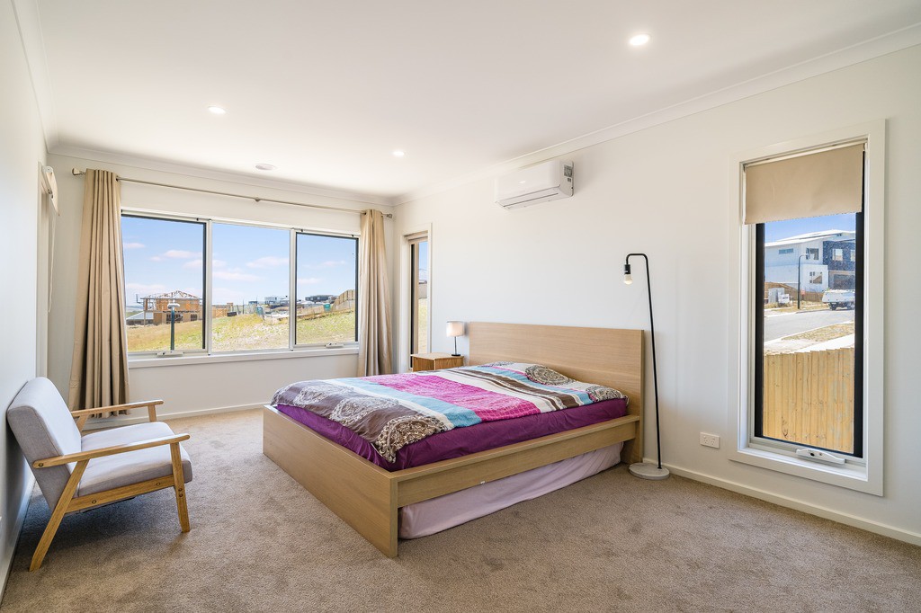 93 Highland Way, Highton, VIC 3216, Highton - Thumbnail 4