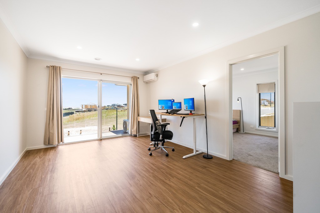 93 Highland Way, Highton, VIC 3216, Highton - Thumbnail 5