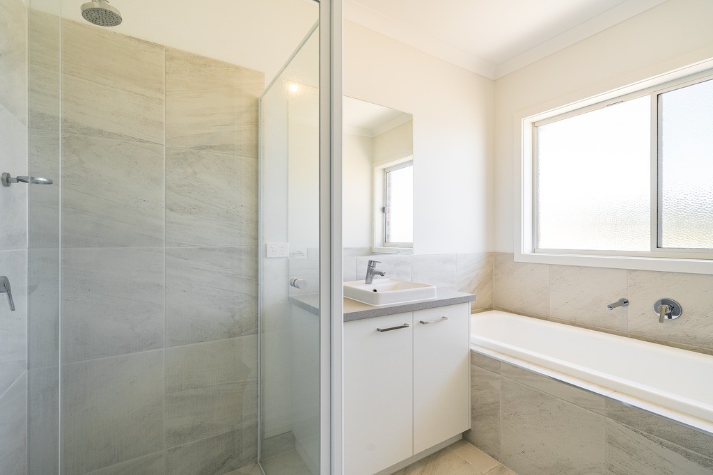 93 Highland Way, Highton, VIC 3216, Highton - Thumbnail 6