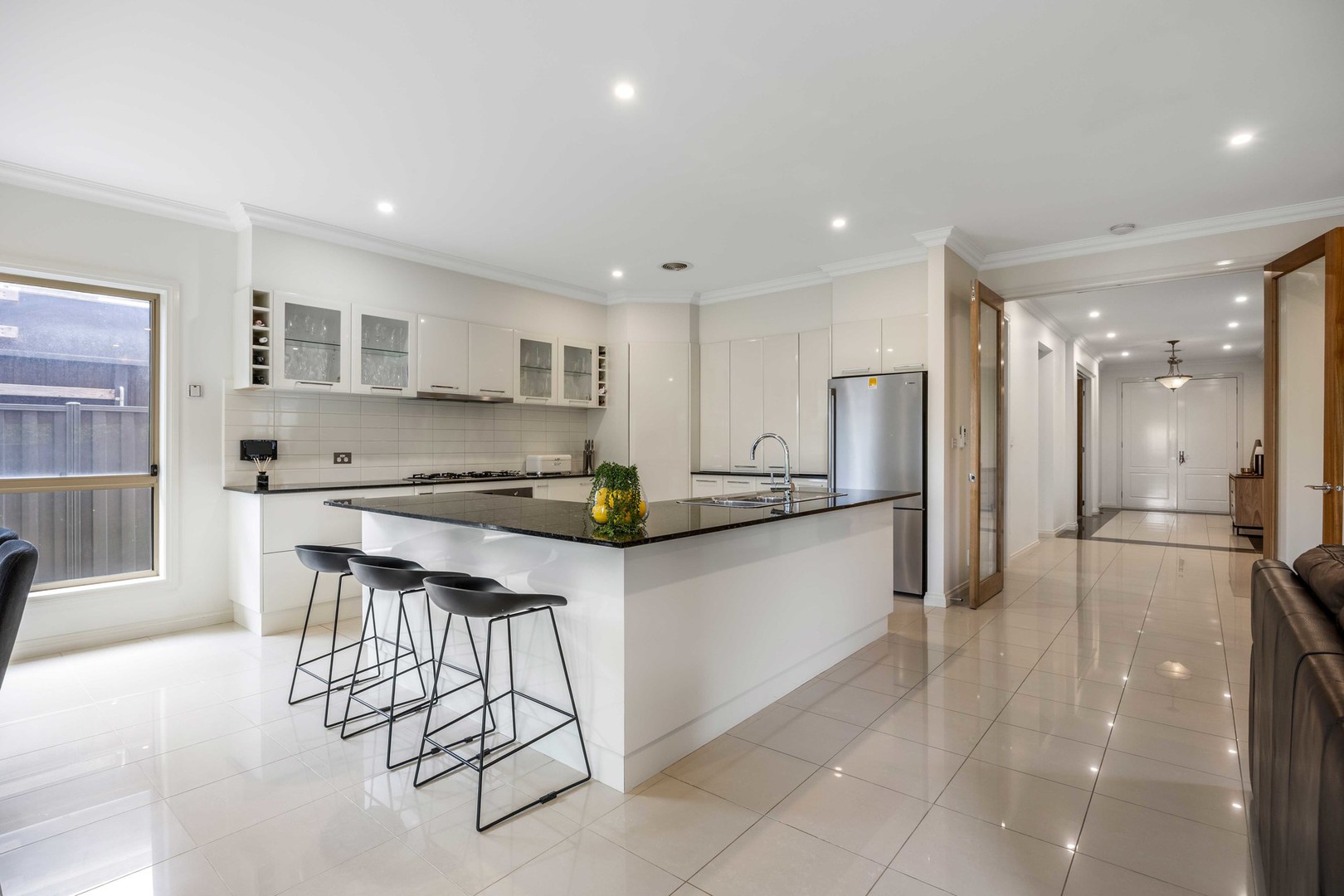 93 Hillcrest Drive, Hillside, VIC 3037, Hillside - Thumbnail 3