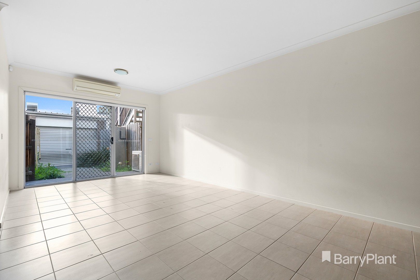 93 Hornsby Street, Dandenong, VIC 3175 - Thumbnail 2 - 18/07/2024