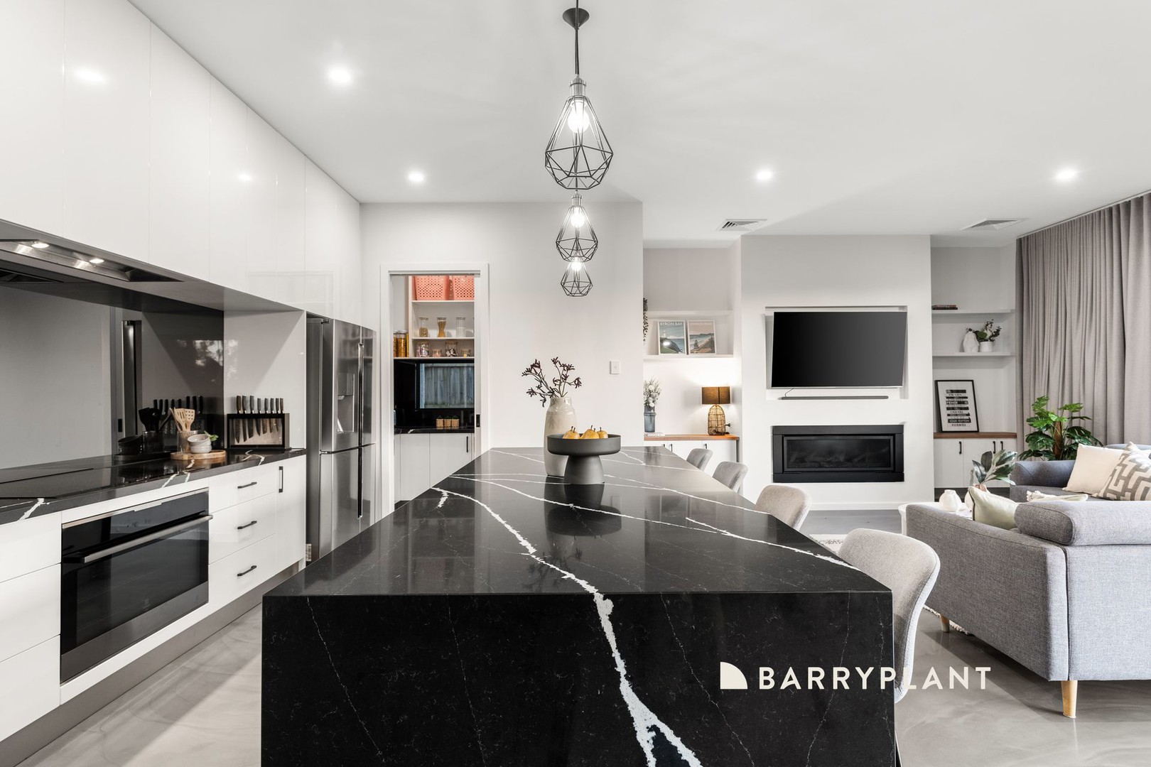 93 Lakesfield Drive, Lysterfield, VIC 3156, Lysterfield - Thumbnail 6