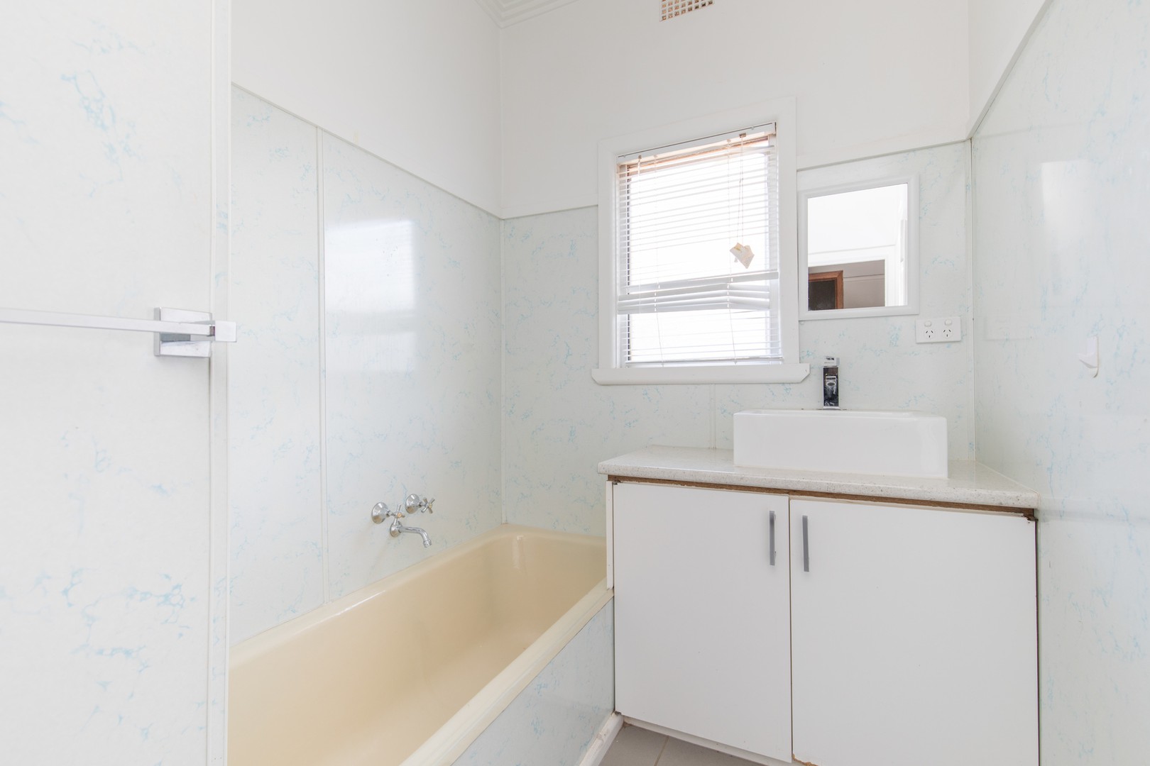 93 Ontario Avenue, Mildura, VIC 3500, Mildura - Thumbnail 5