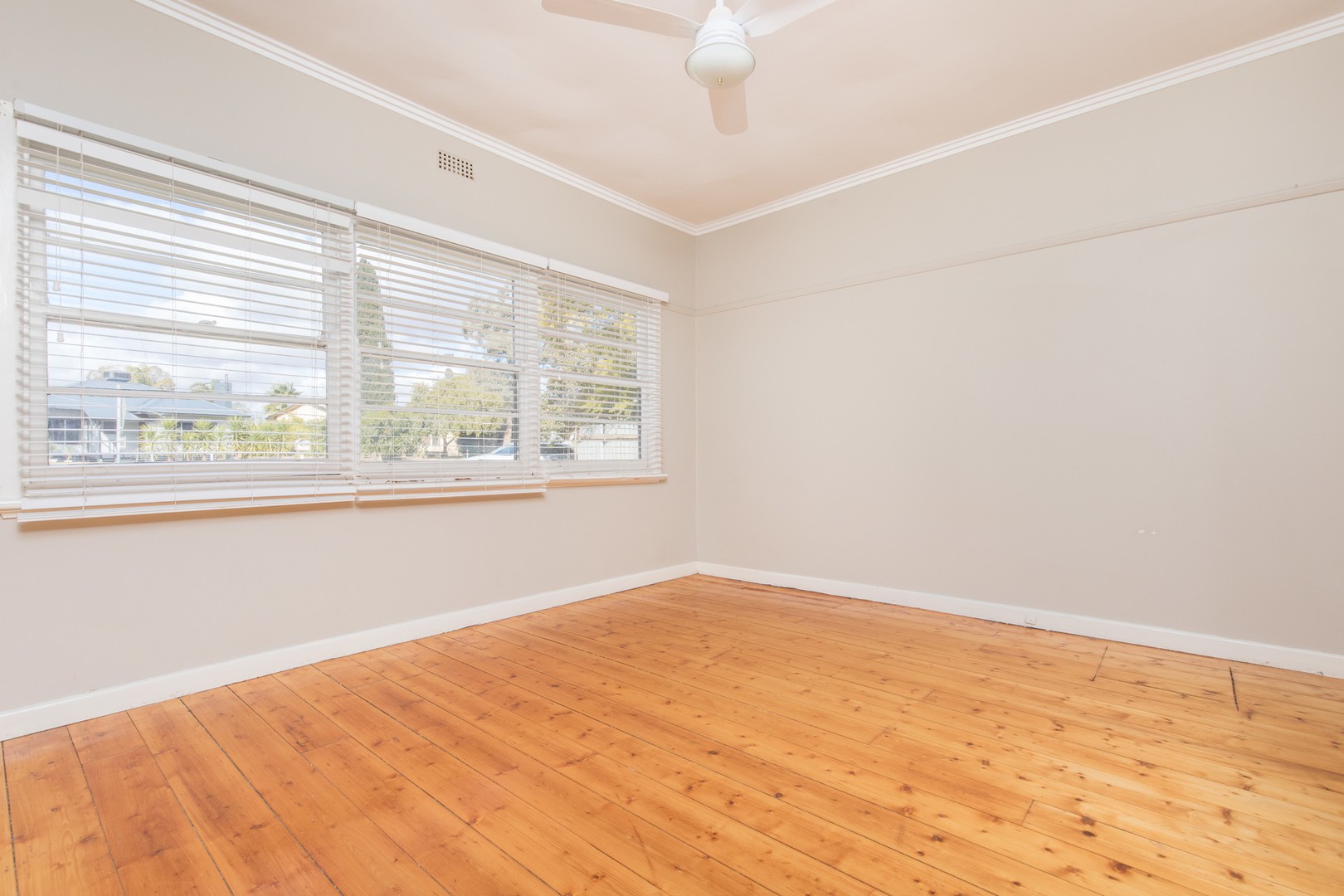 93 Ontario Avenue, Mildura, VIC 3500, Mildura - Thumbnail 6