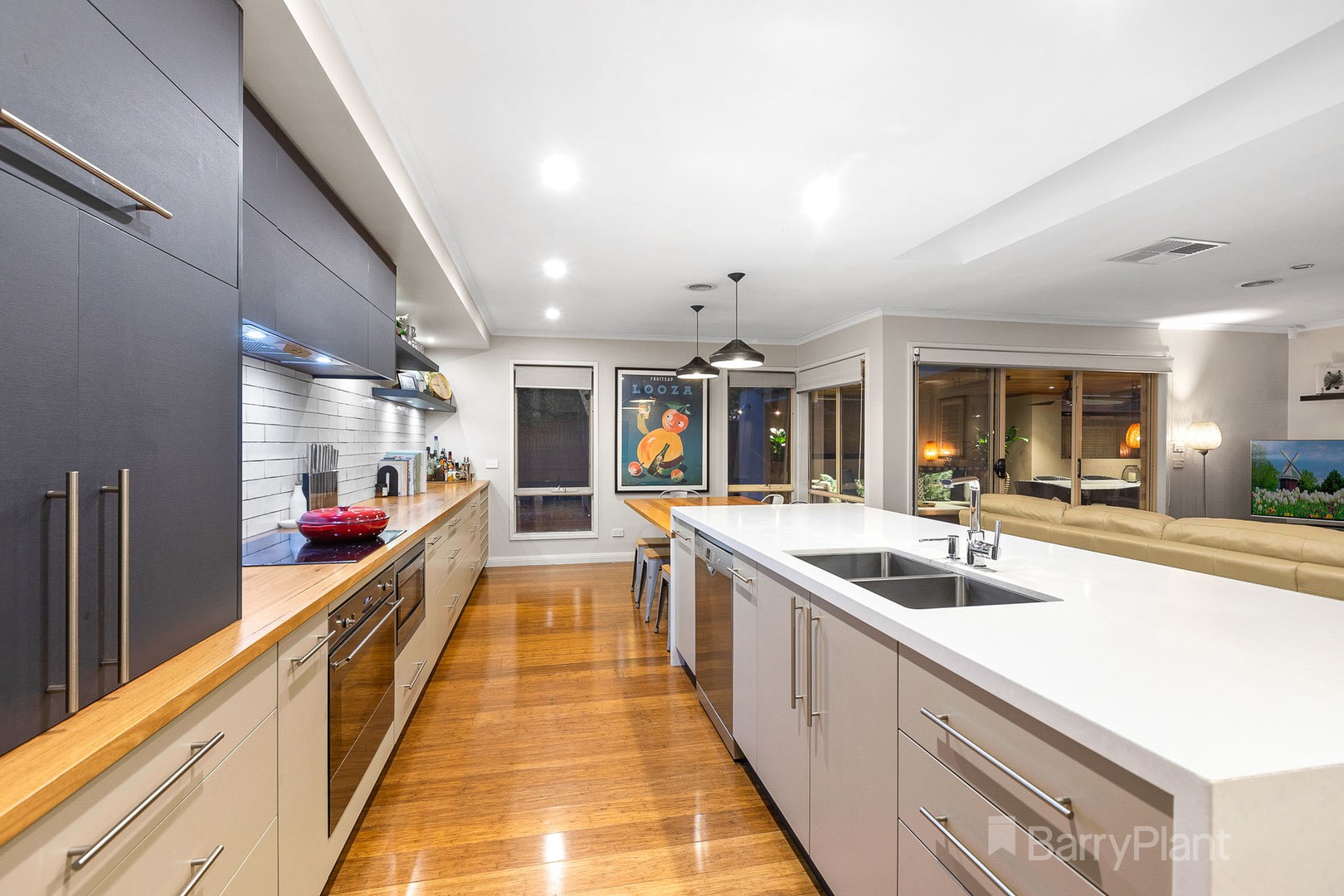 93 Robinswood Parade, Narre Warren South, VIC 3805, Narre Warren South - Thumbnail 5