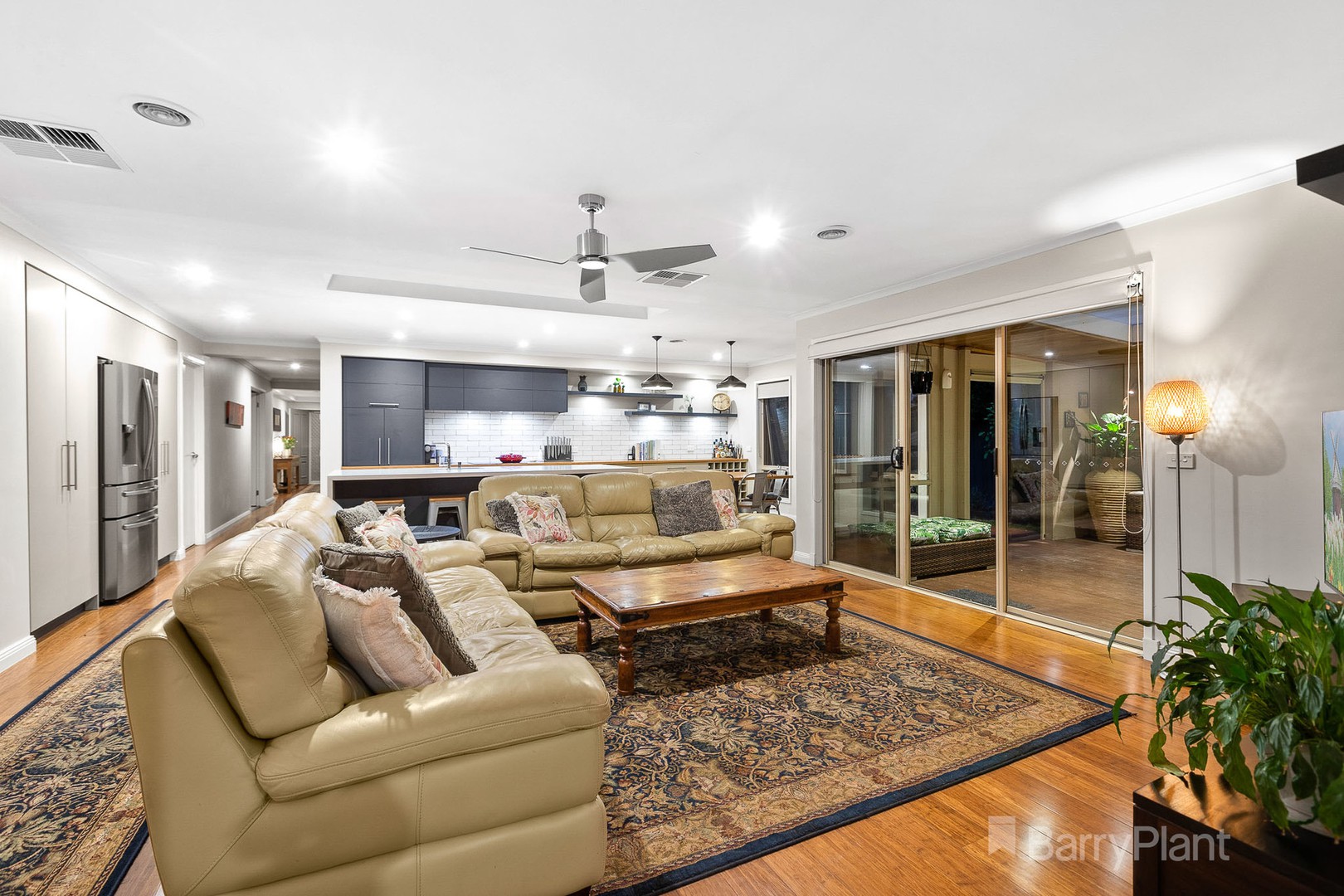 93 Robinswood Parade, Narre Warren South, VIC 3805, Narre Warren South - Thumbnail 8