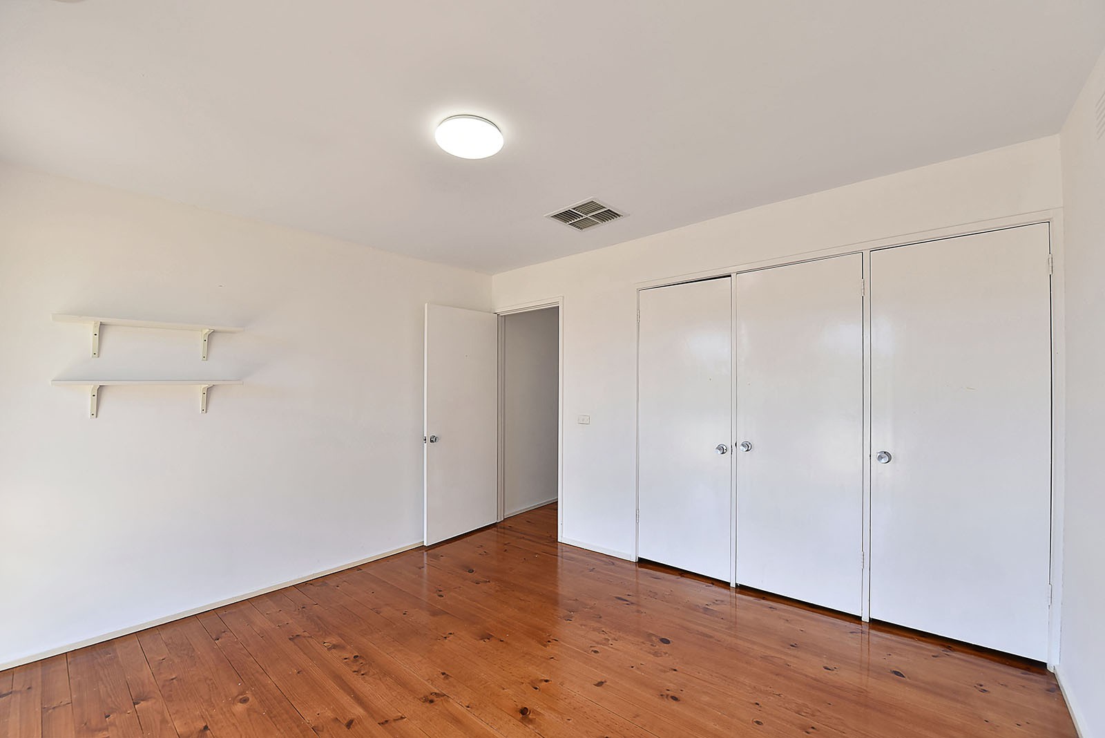 93 Sterling Dr, Keilor East, VIC 3033, Keilor East - Thumbnail 4