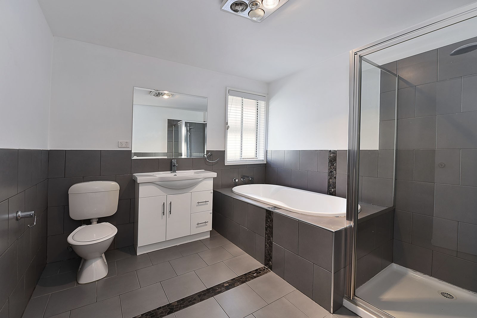 93 Sterling Dr, Keilor East, VIC 3033, Keilor East - Thumbnail 5