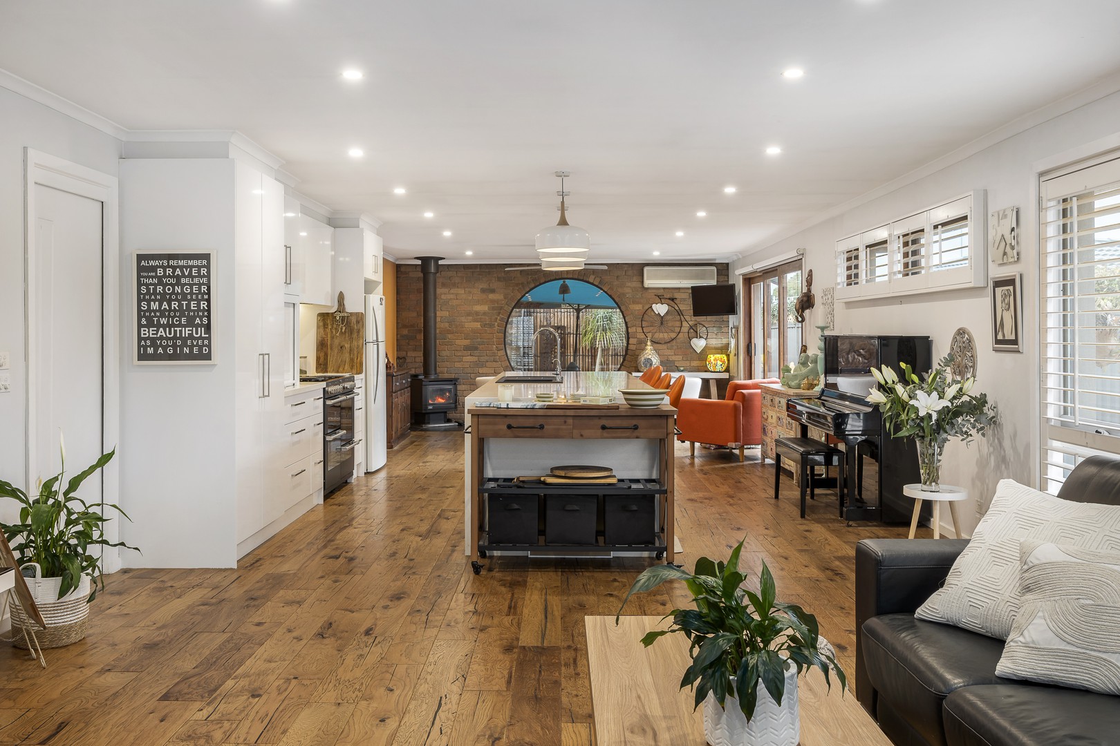 93 Tarongo Drive, Aspendale, VIC 3195, Aspendale - Thumbnail 2
