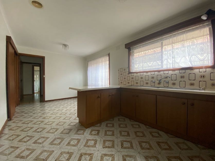 93 The Avenue, Coburg, VIC 3058 - Thumbnail 2 - 06/11/2025