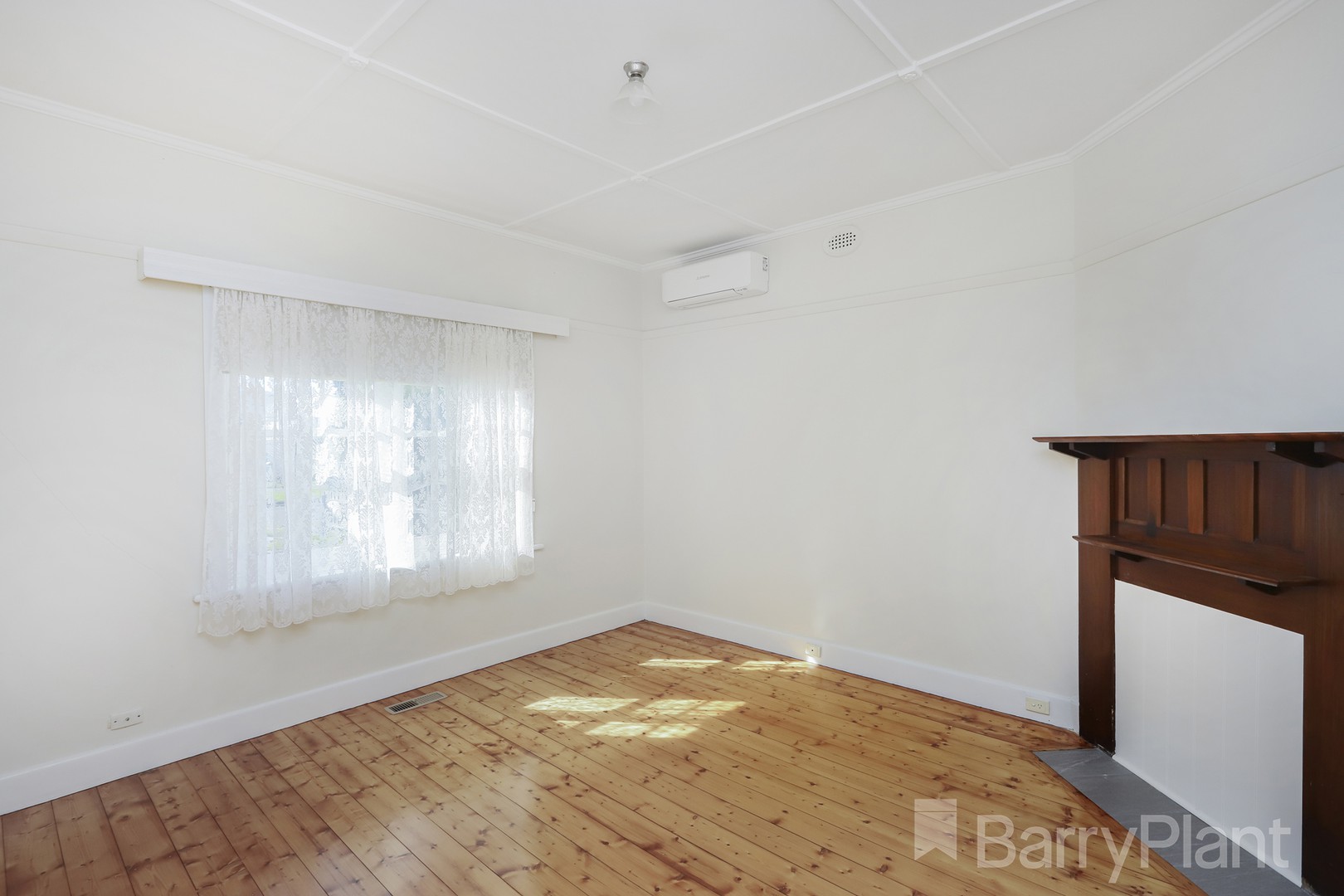 93 William  Street, Newport, VIC 3015, Newport - Thumbnail 3