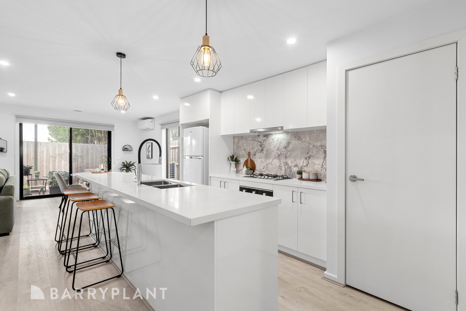 94 Hamilton Street, Kilmore, VIC 3764 - Thumbnail 2 - 18/07/2025