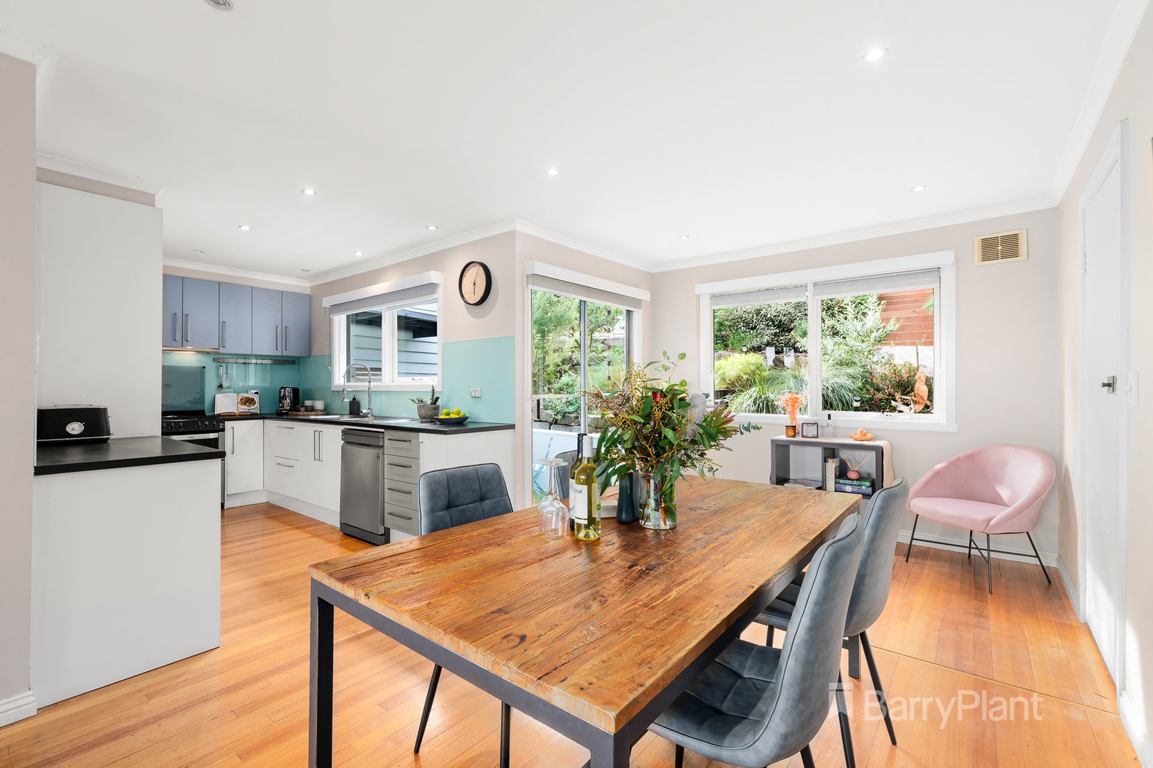 94 Hume Street, Greensborough, VIC 3088, Greensborough - Thumbnail 3