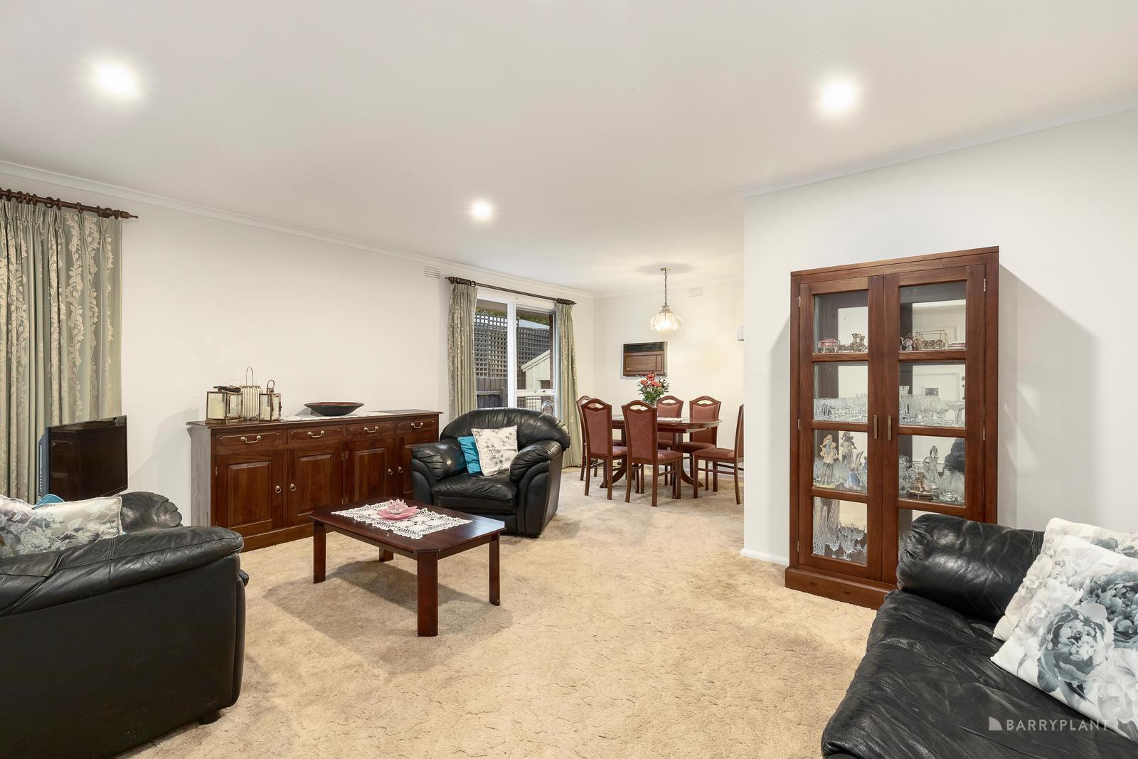 94 Koonung Road, Blackburn North, VIC 3130, Blackburn North - Thumbnail 3