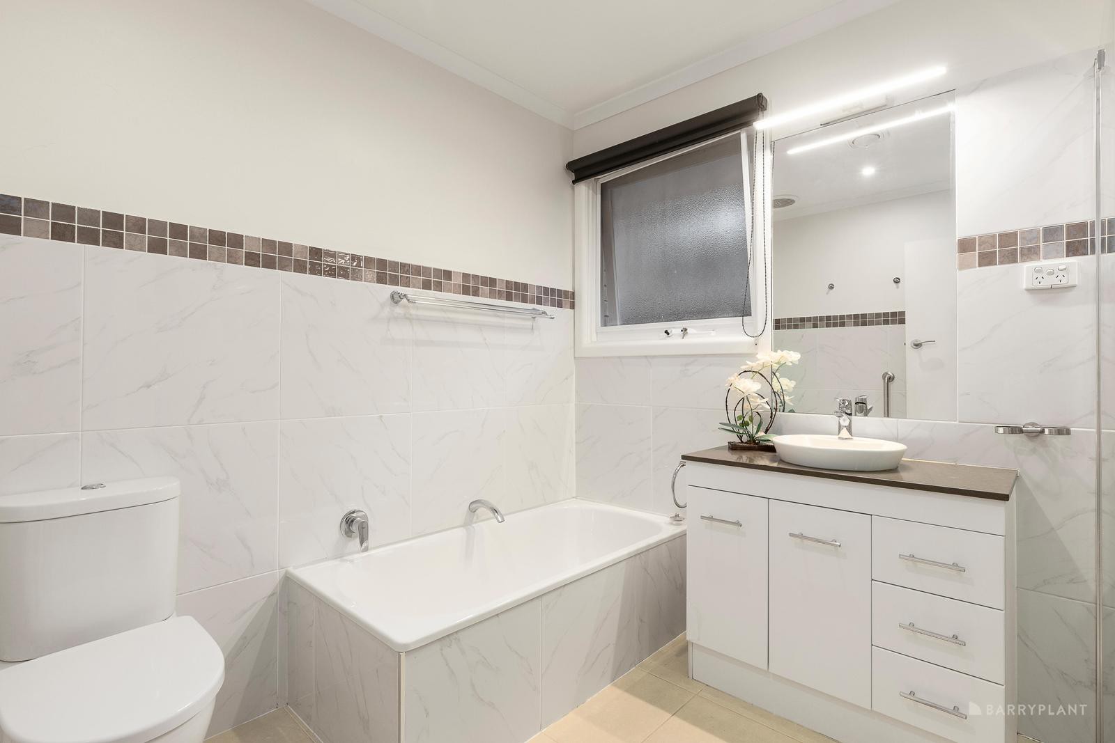 94 Koonung Road, Blackburn North, VIC 3130, Blackburn North - Thumbnail 7