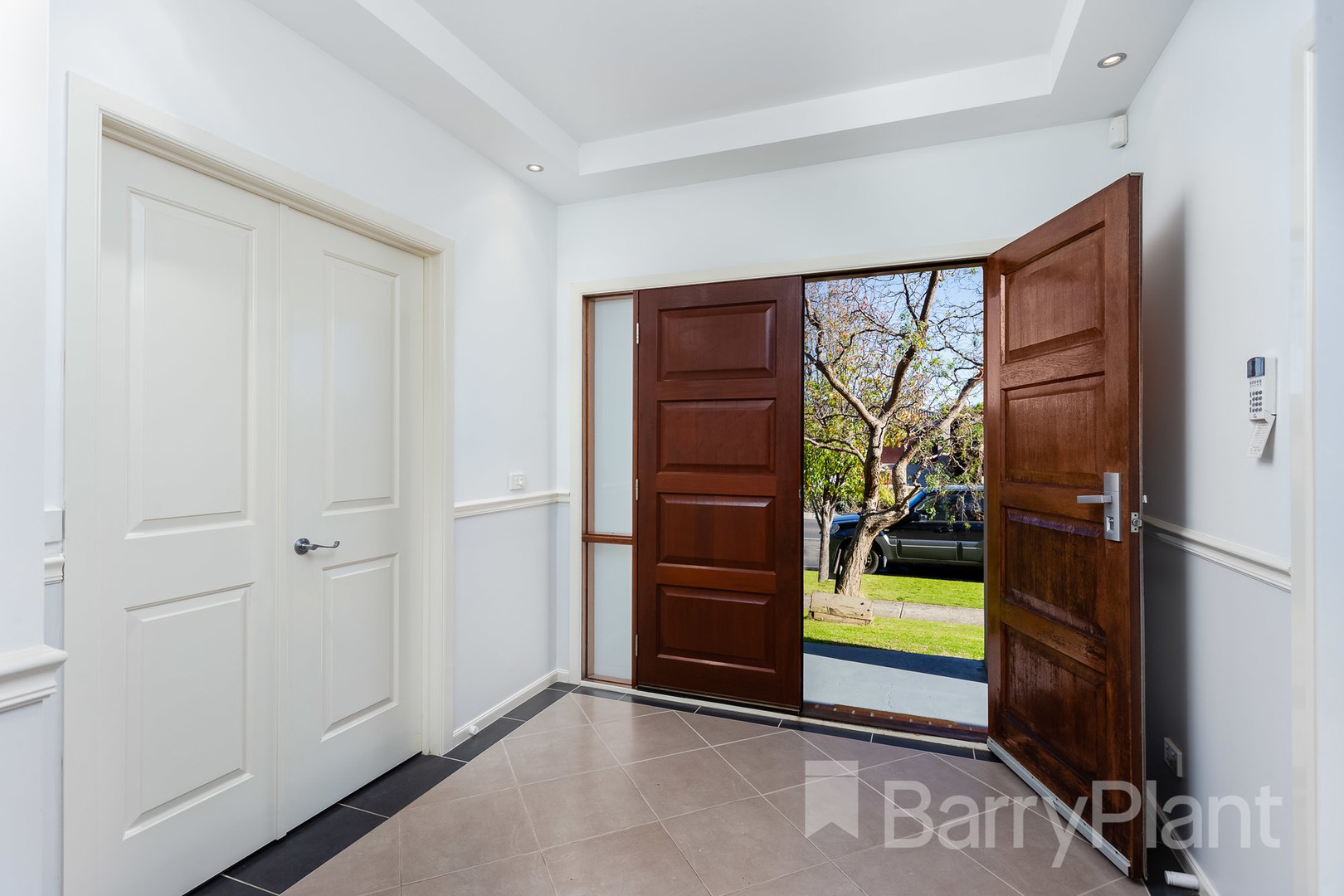 94 Malibu Boulevard, Point Cook, VIC 3030, Point Cook - Thumbnail 2