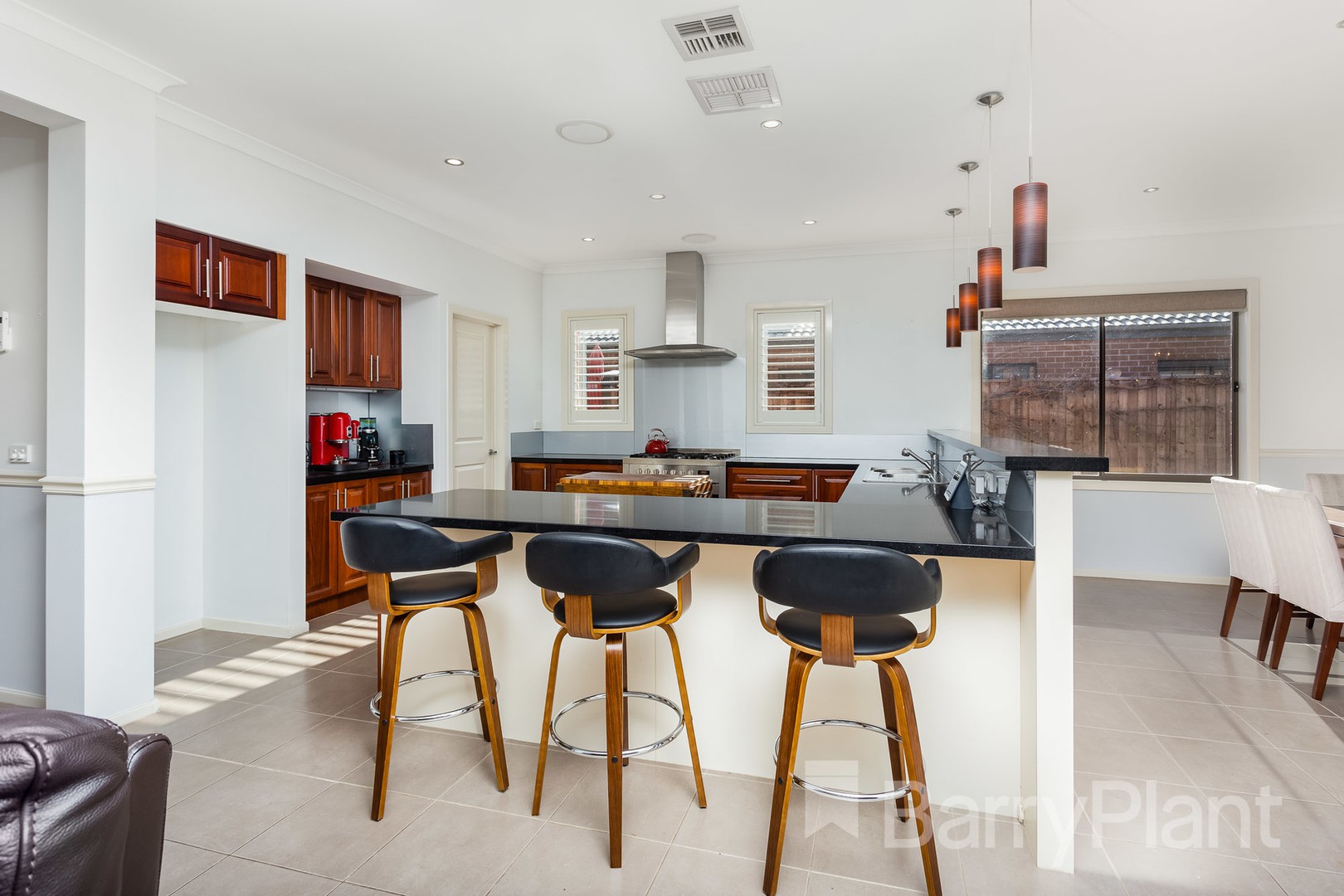 94 Malibu Boulevard, Point Cook, VIC 3030, Point Cook - Thumbnail 3