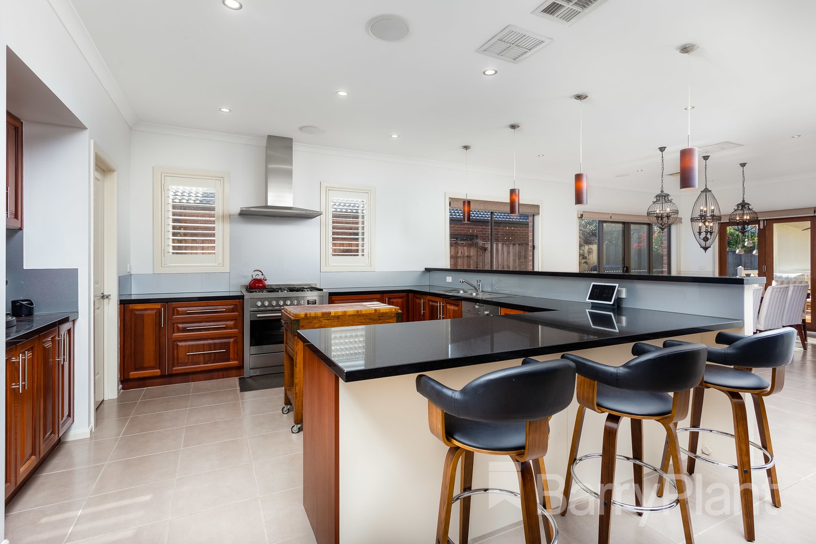 94 Malibu Boulevard, Point Cook, VIC 3030, Point Cook - Thumbnail 4
