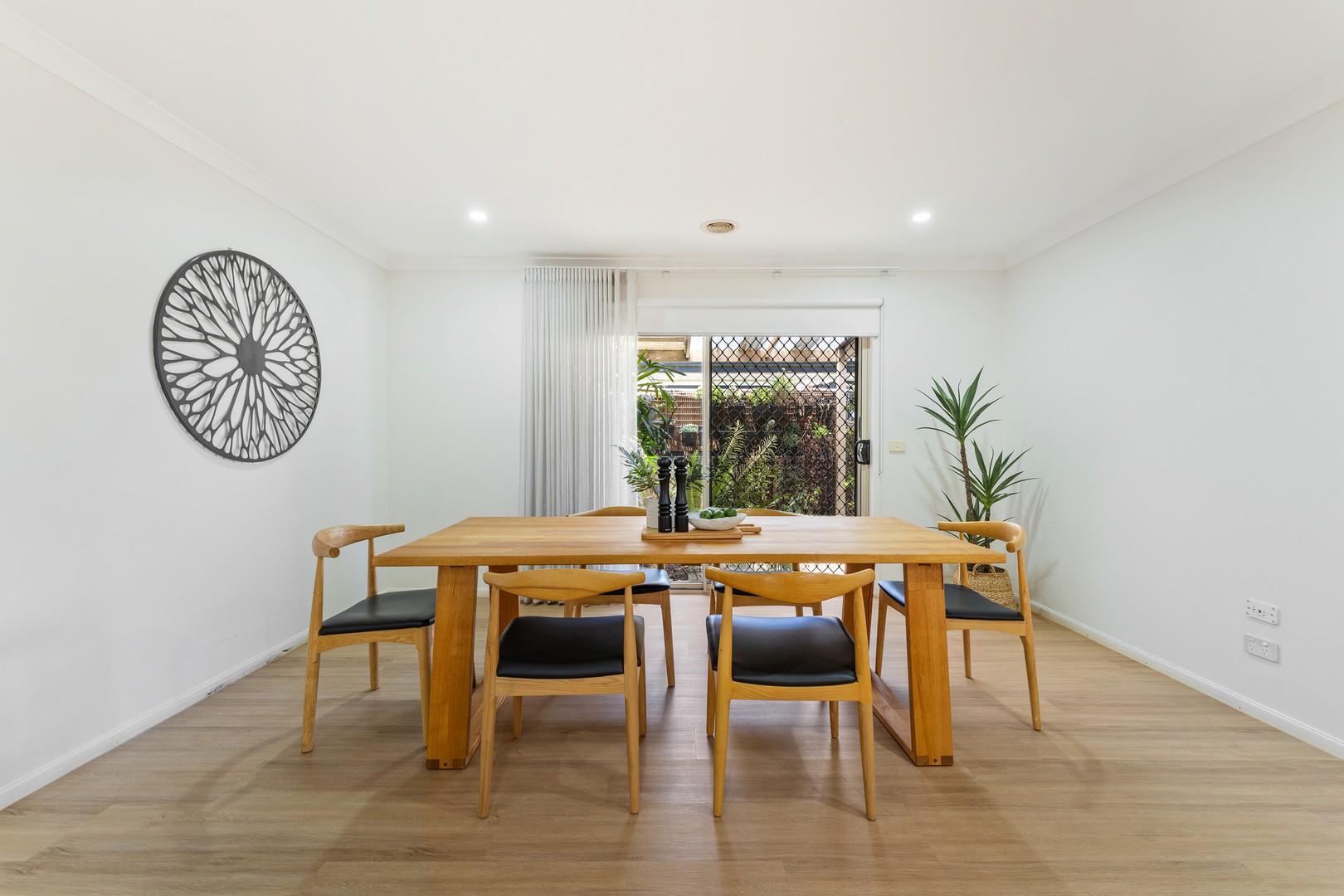 94 Moondarra Drive, Berwick, VIC 3806, Berwick - Thumbnail 7