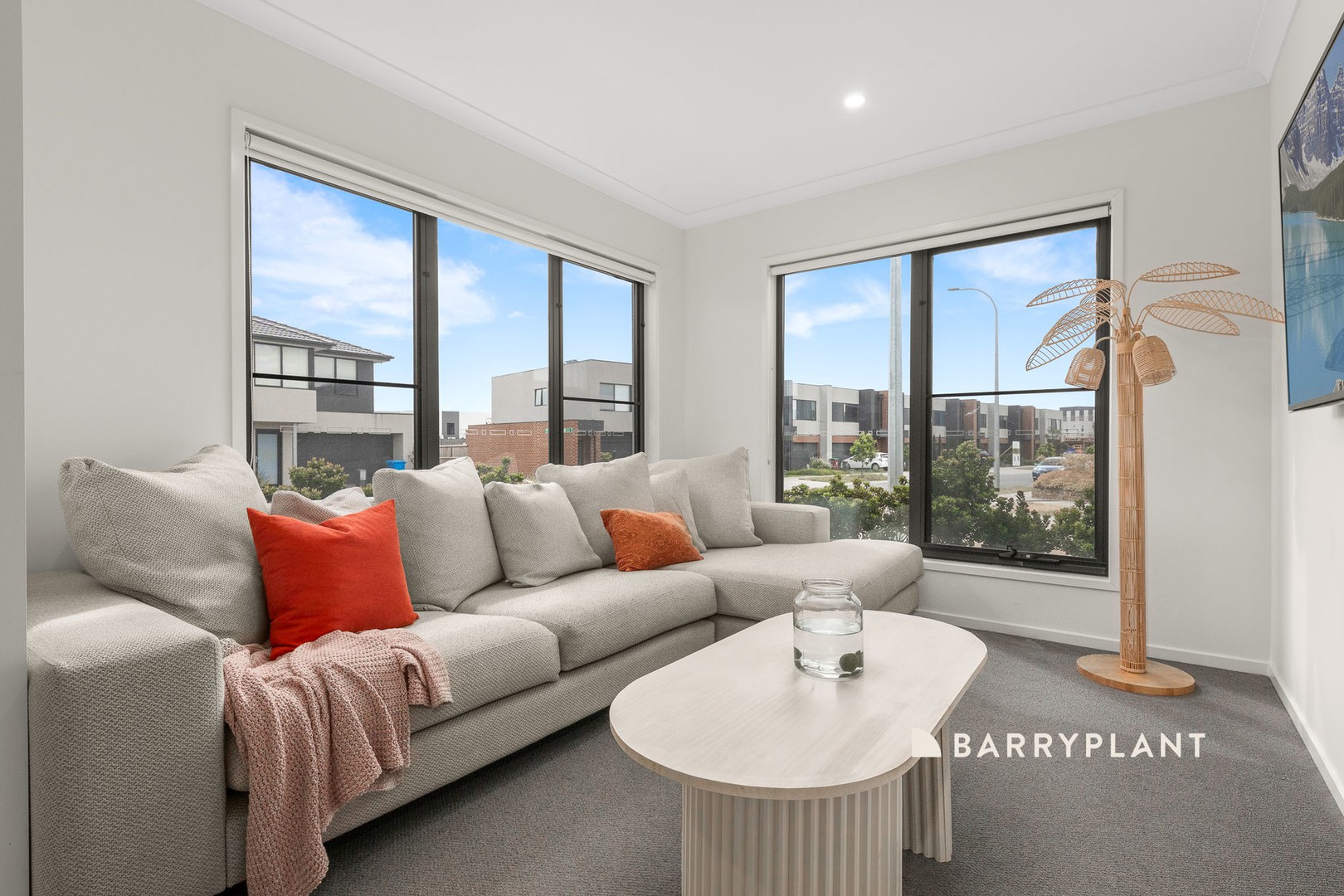 94 Picnic Avenue, Clyde North, VIC 3978, Clyde North - Thumbnail 7