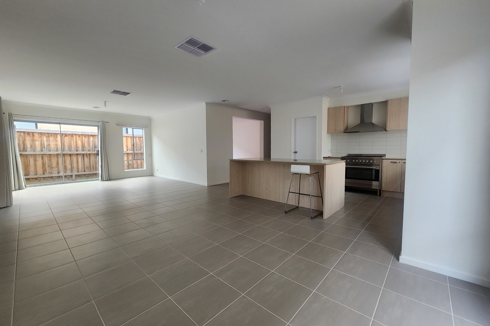 94 Restful Way, Rockbank, VIC 3335 - Thumbnail 2 - 16/02/2026