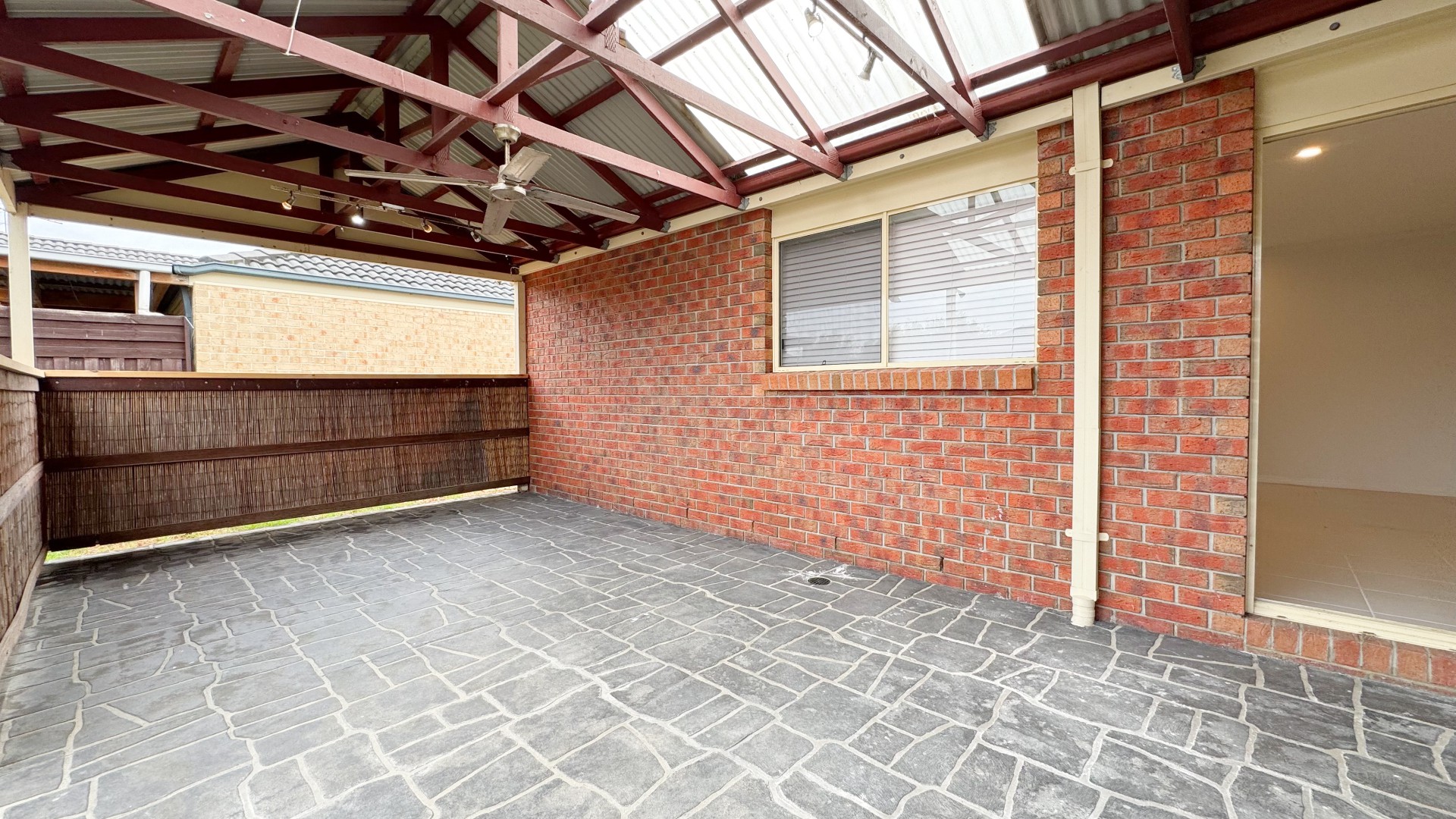 94 Sandalwood Drive, Pakenham, VIC 3810, Pakenham - Thumbnail 8
