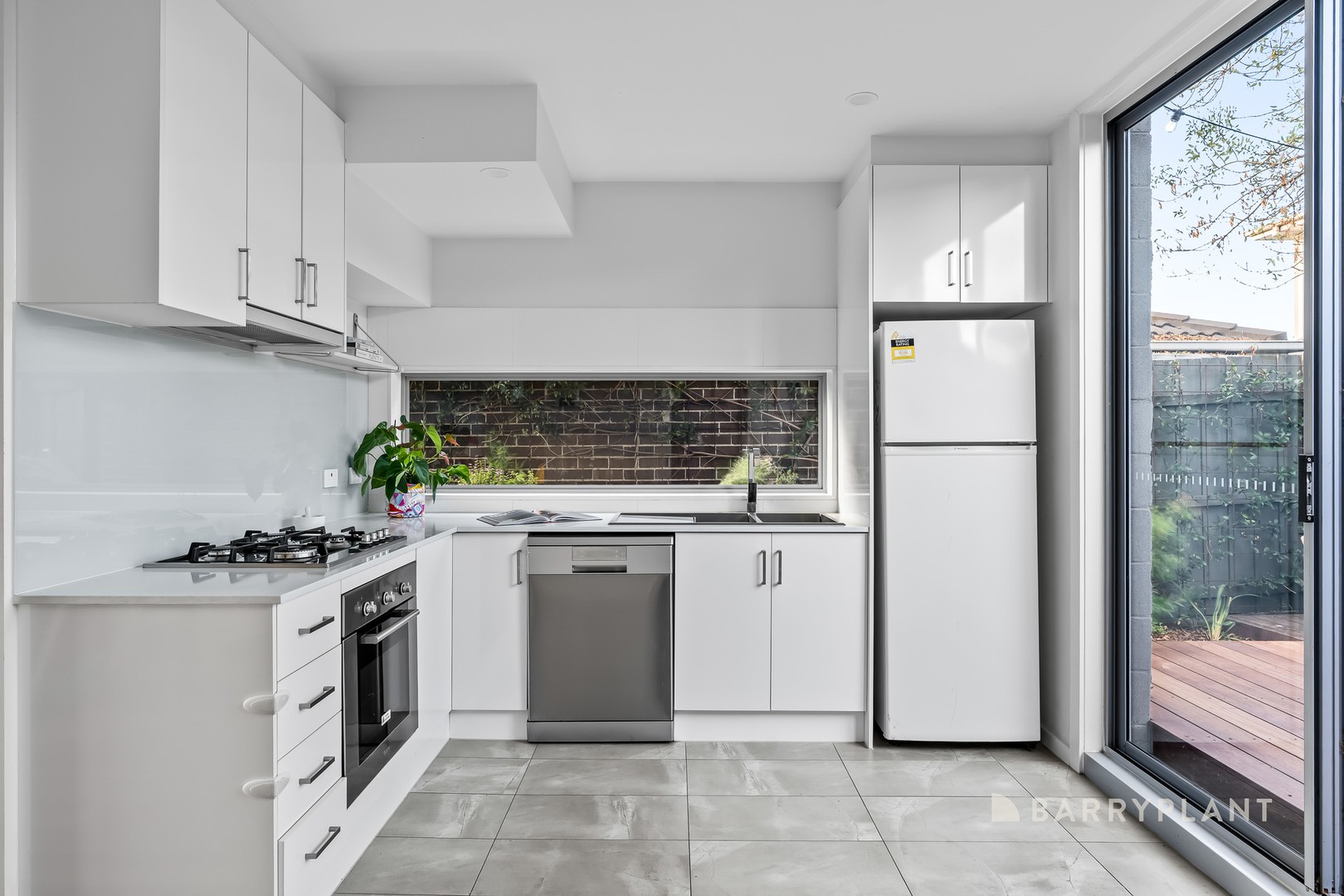 94 Wilmoth Street, Thornbury, VIC 3071, Thornbury - Thumbnail 3