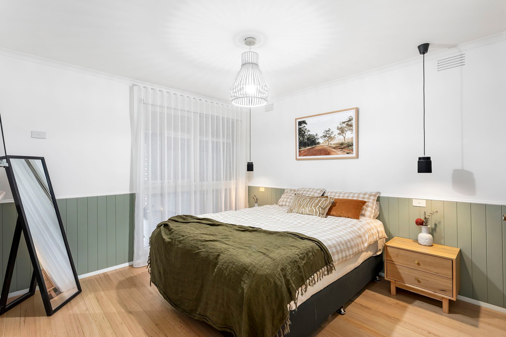 95 Carrick Drive, Gladstone Park, VIC 3043, Gladstone Park - Thumbnail 5