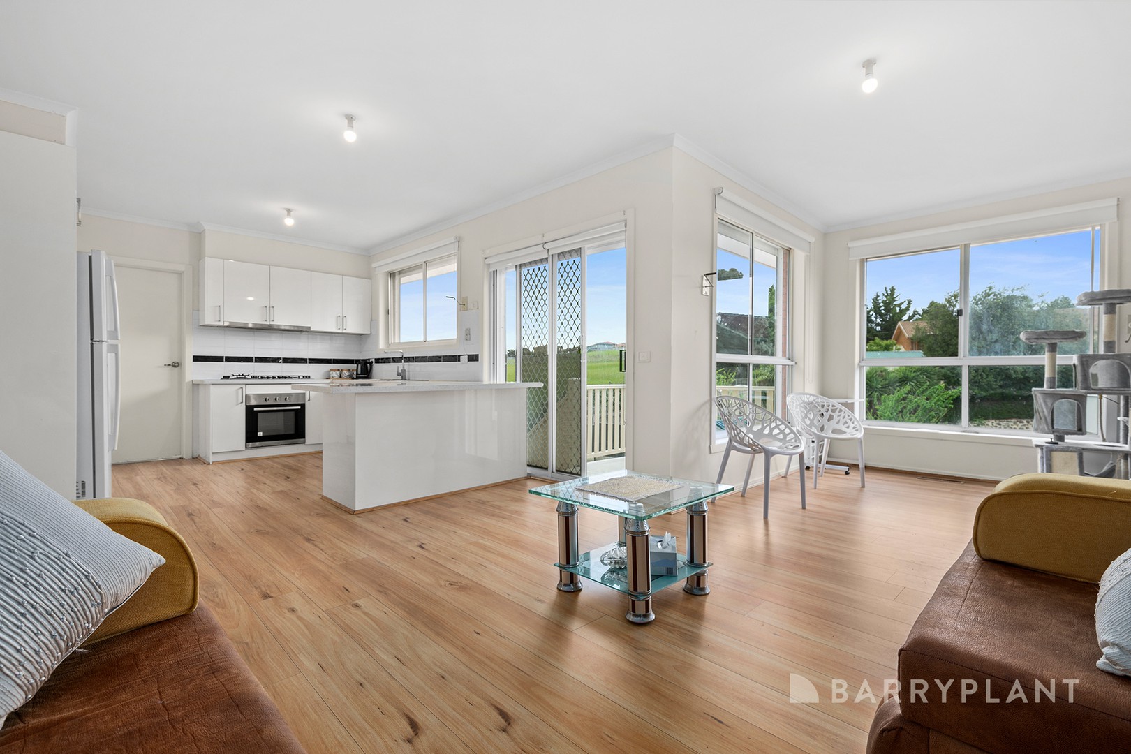 95 Cassinia Crescent, Meadow Heights, VIC 3048, Meadow Heights - Thumbnail 2