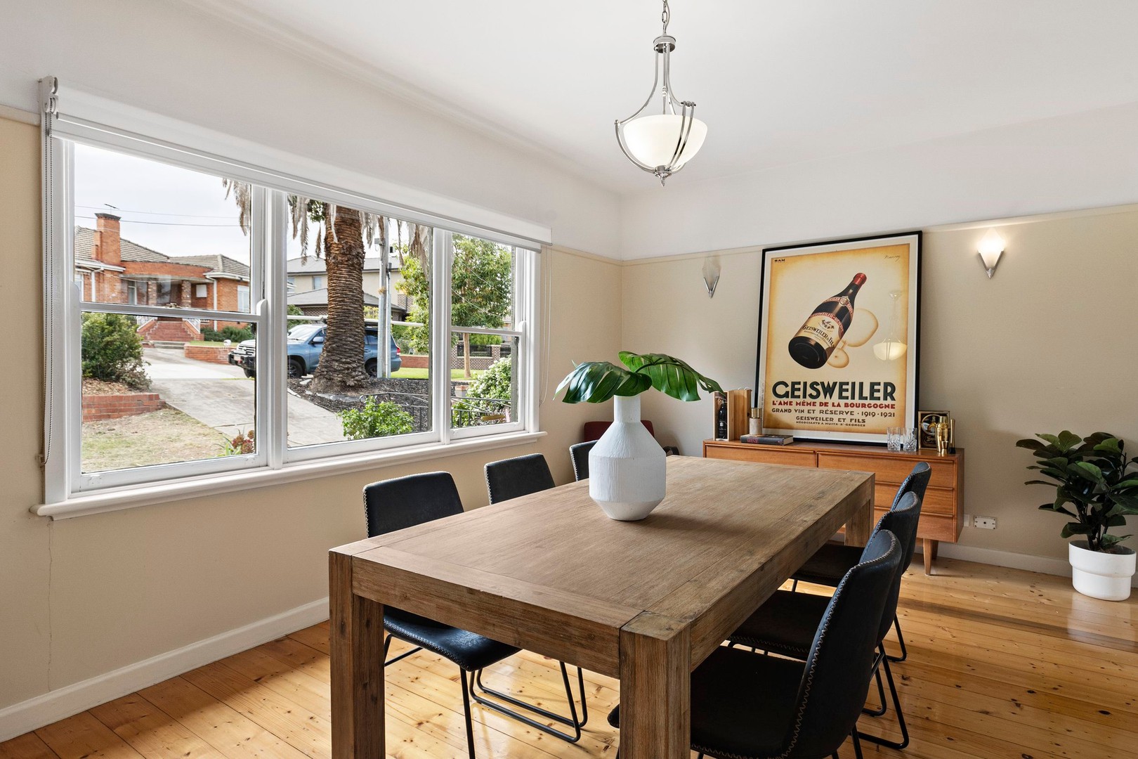 95 Clifton Street, Aberfeldie, VIC 3040 - Thumbnail 2 - 23/04/2025