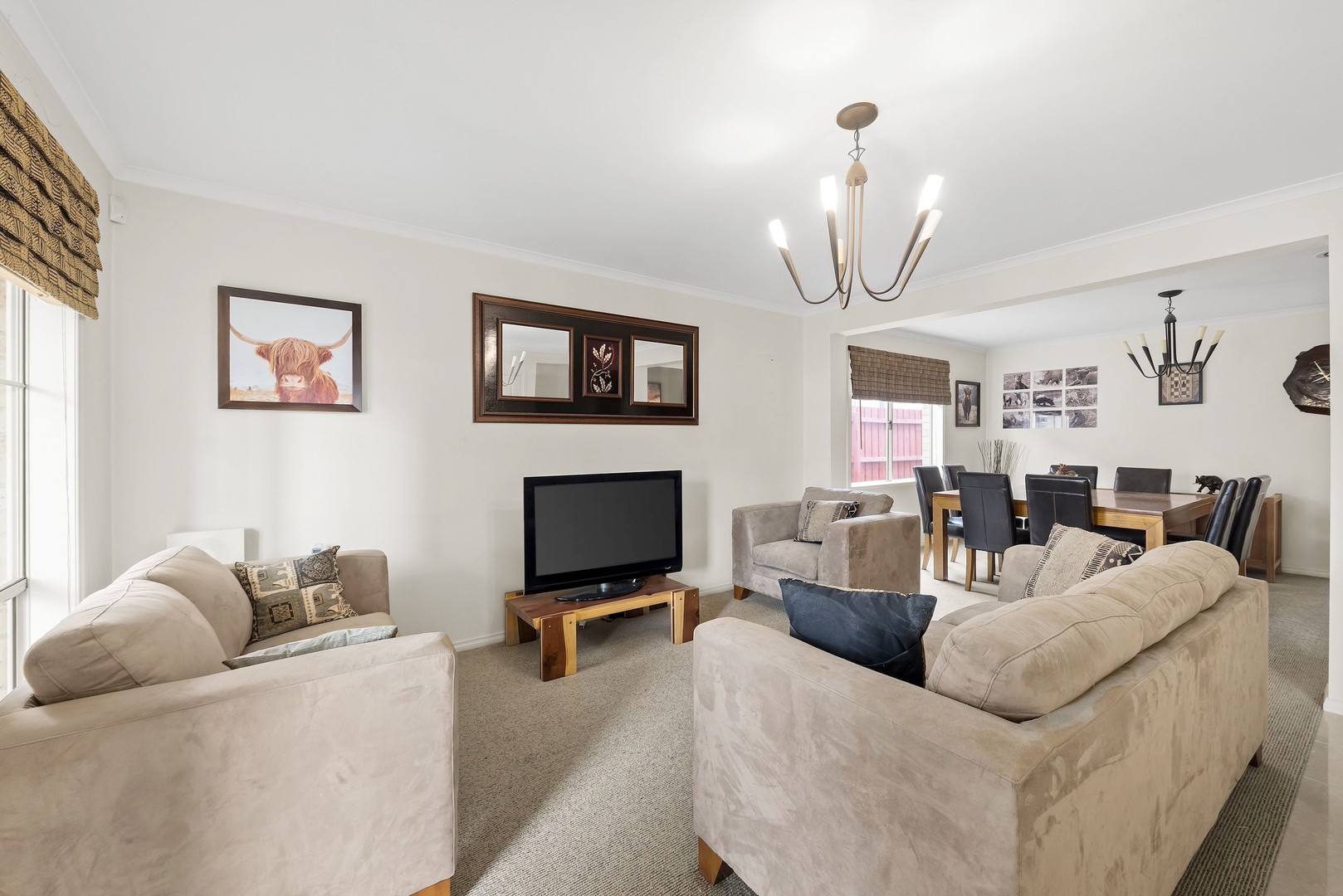 95 Gowanbrae Drive, Gowanbrae, VIC 3043 - Thumbnail 2 - 18/11/2022