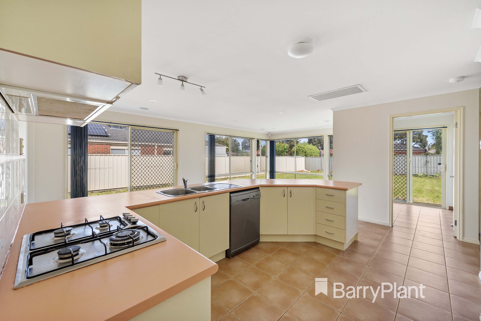 95 Harmony  Drive, Tarneit, VIC 3029, Tarneit - Thumbnail 4