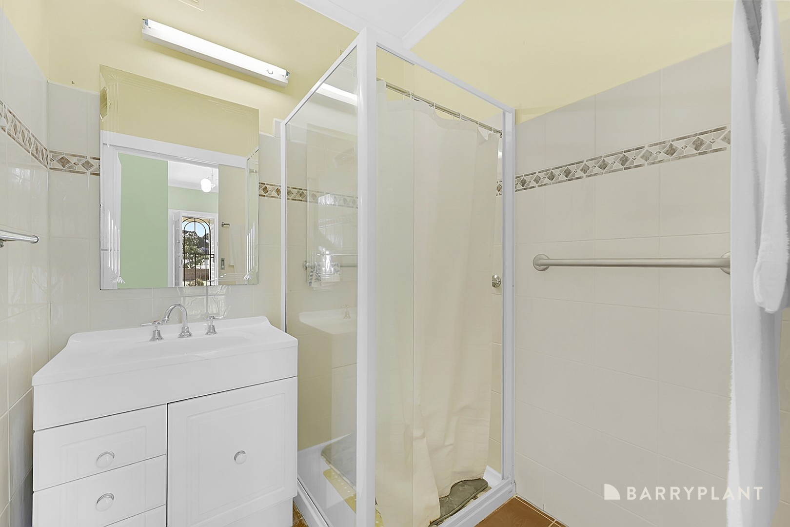 95 St Vigeons Road, Reservoir, VIC 3073, Reservoir - Thumbnail 7