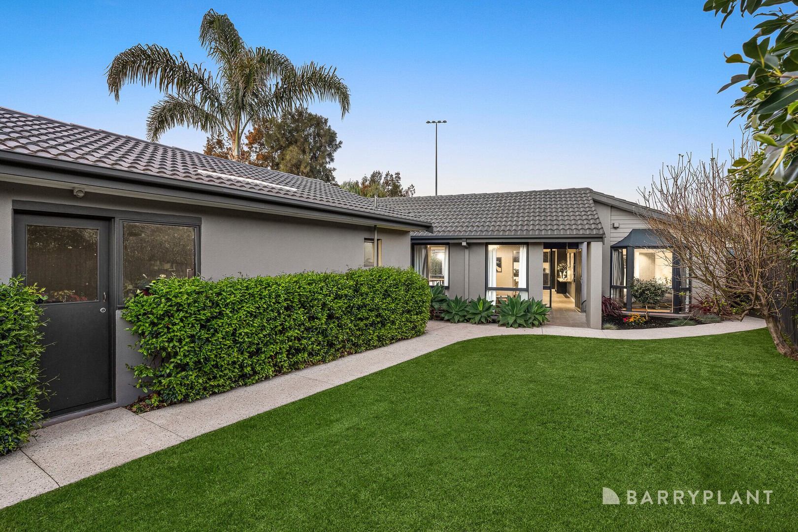 95 Tarongo Drive, Aspendale - Image 1