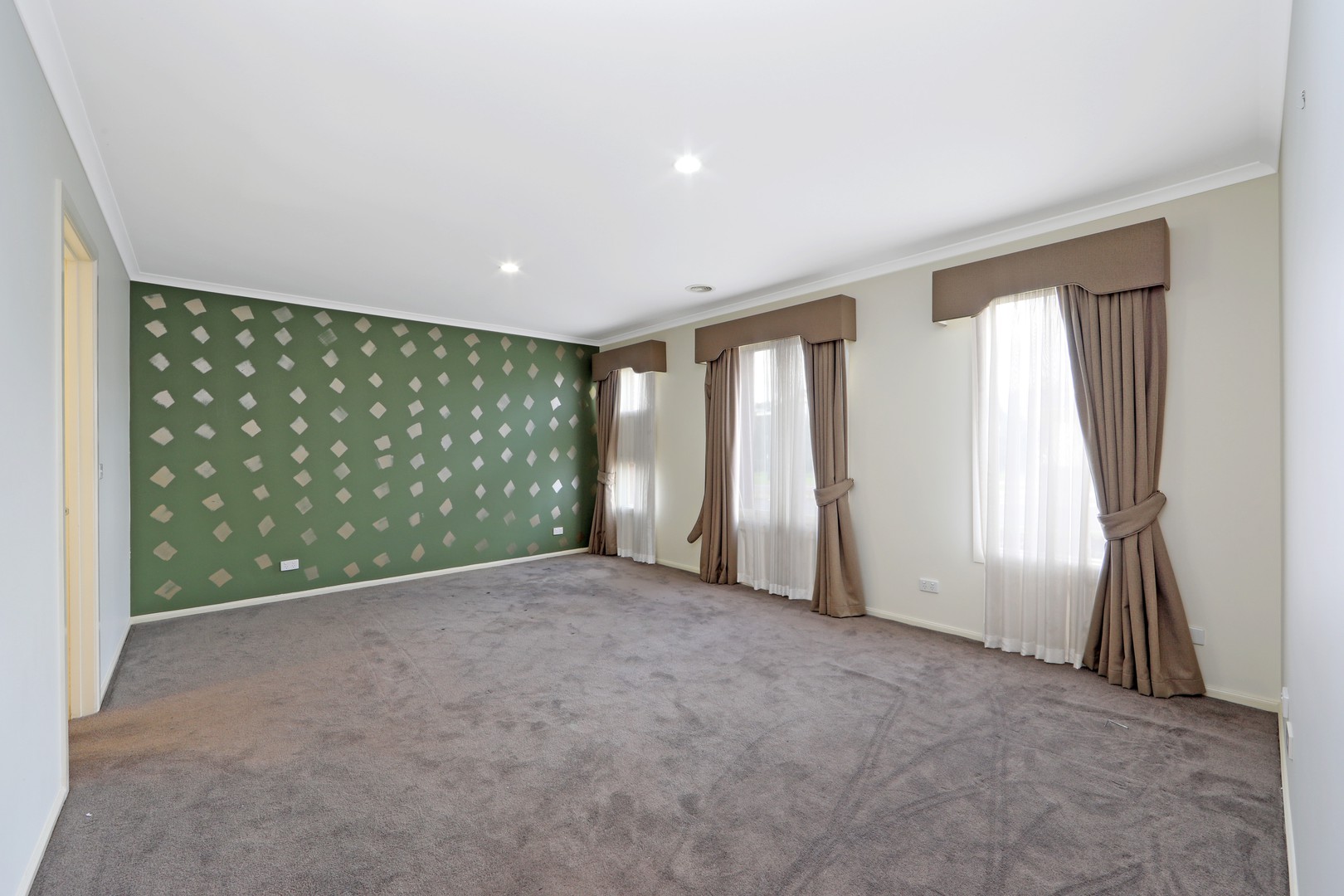 95 Victoria Knox Avenue, Rowville, VIC 3178, Rowville - Thumbnail 2