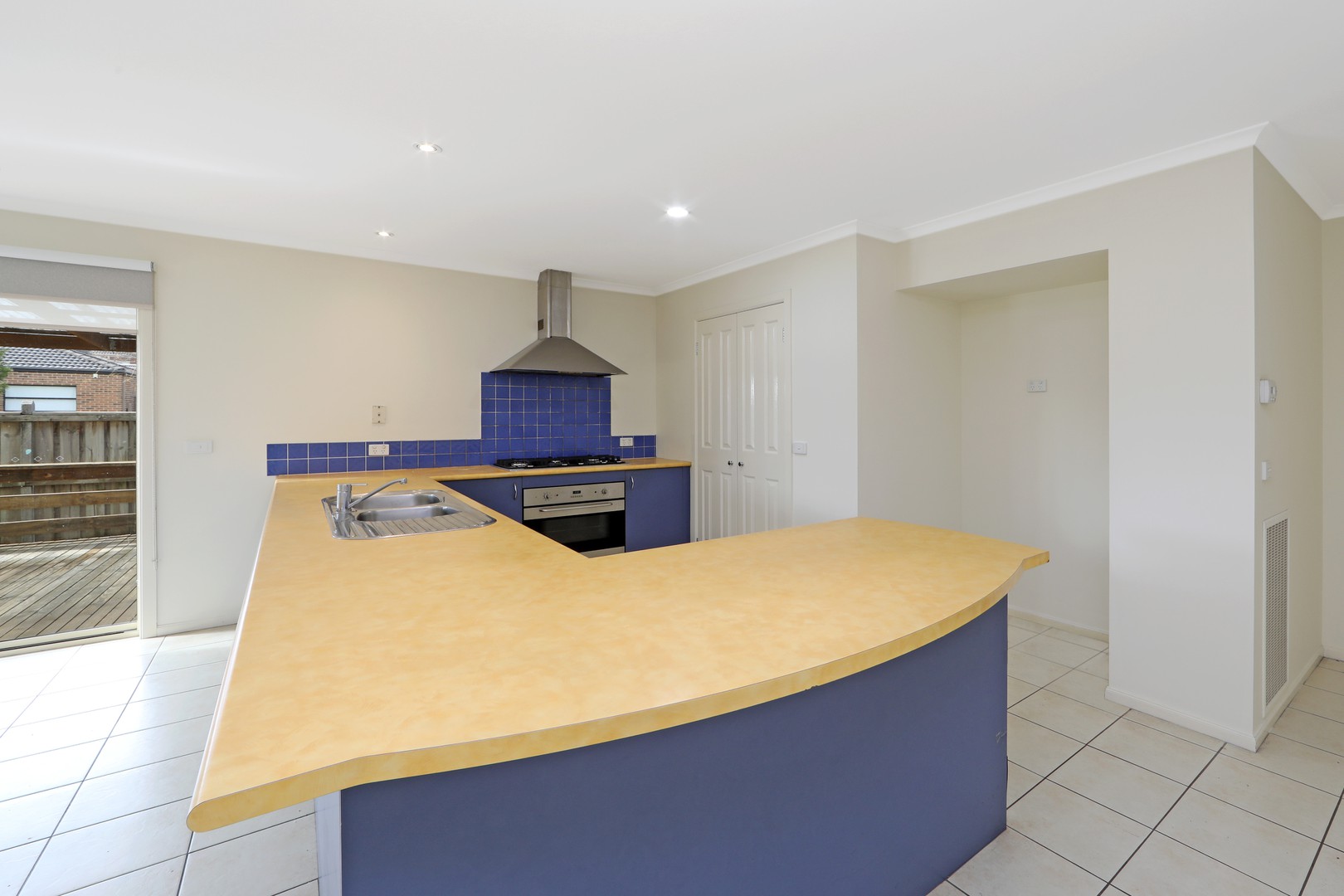 95 Victoria Knox Avenue, Rowville, VIC 3178, Rowville - Thumbnail 4