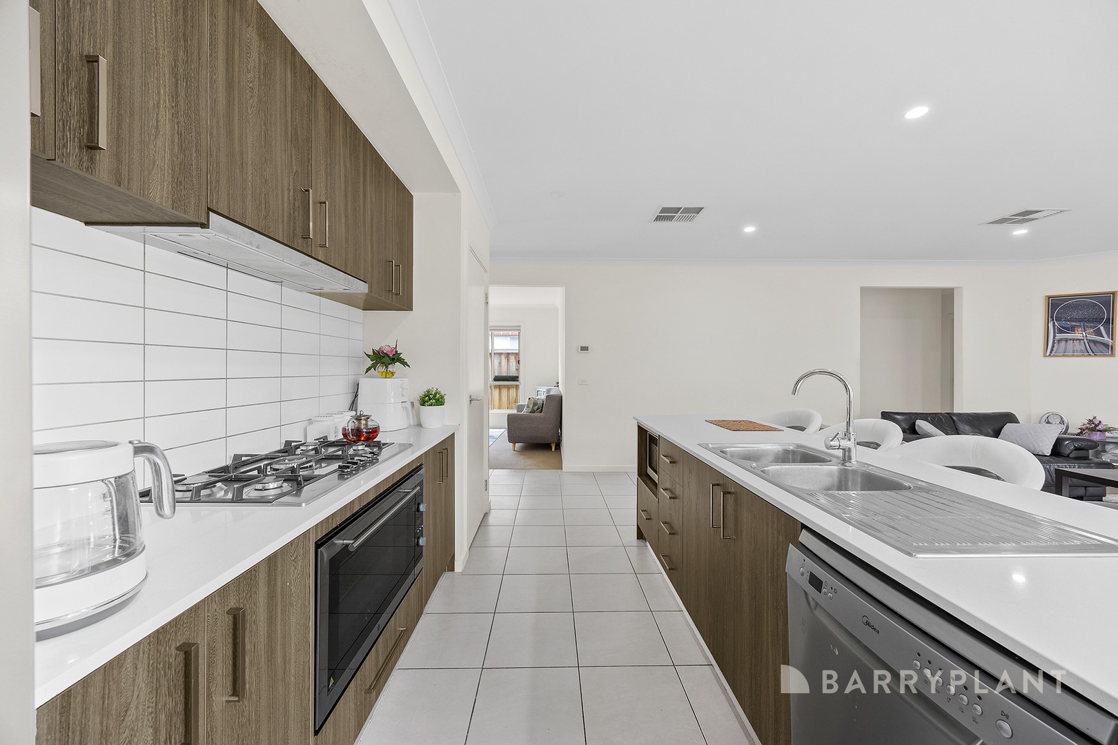 96 Homestead Road, Berwick, VIC 3806 - Thumbnail 1 - 27/08/2025