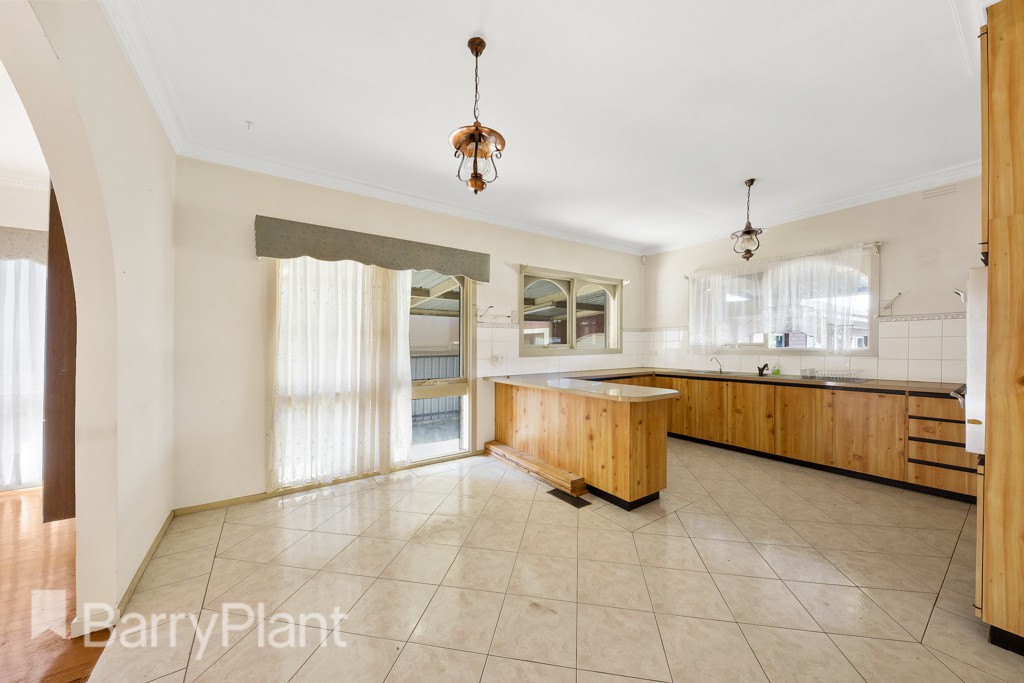 96 Kings Road, St Albans, VIC 3021, St Albans - Thumbnail 4